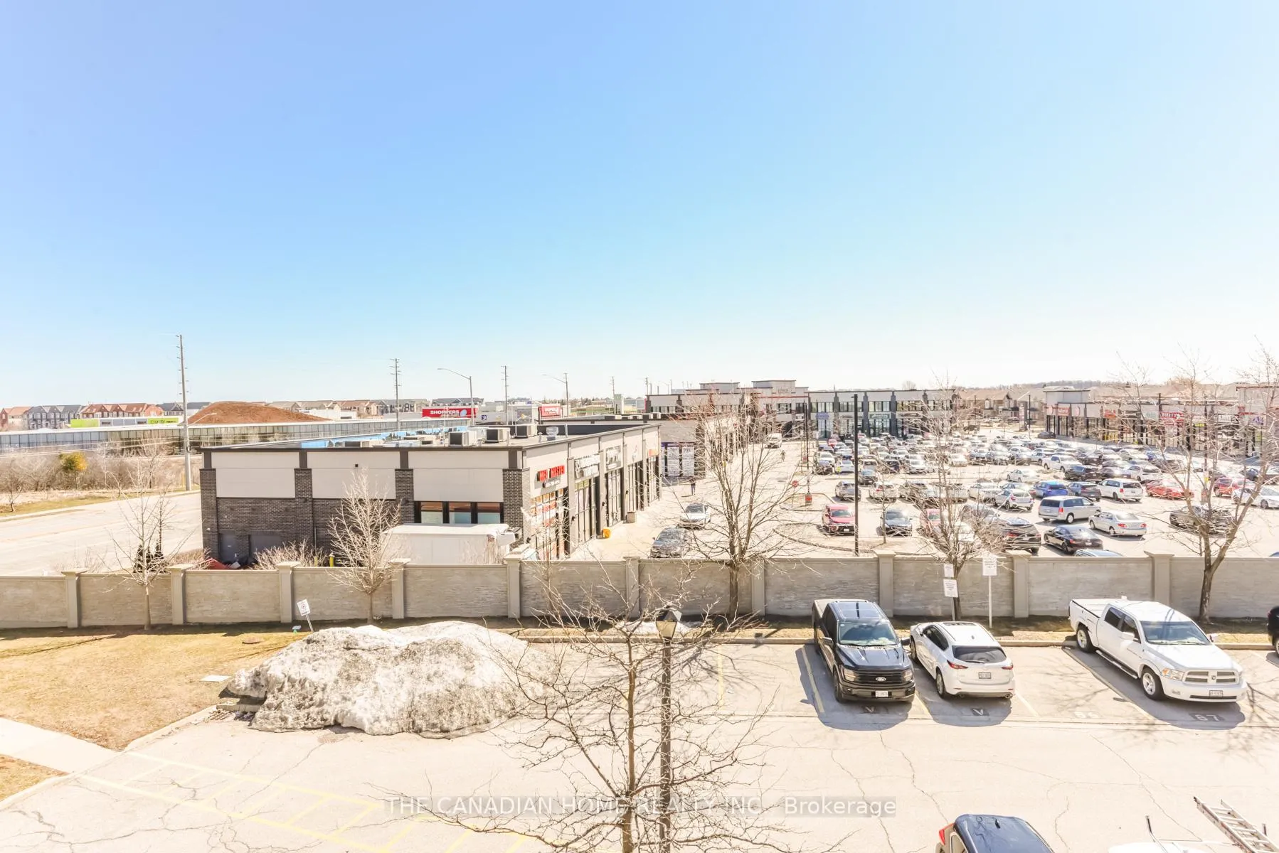 Photo 48 of Unit 83, 60 Fairwood Circle, Brampton, Sandringham-Wellington — HOMEH