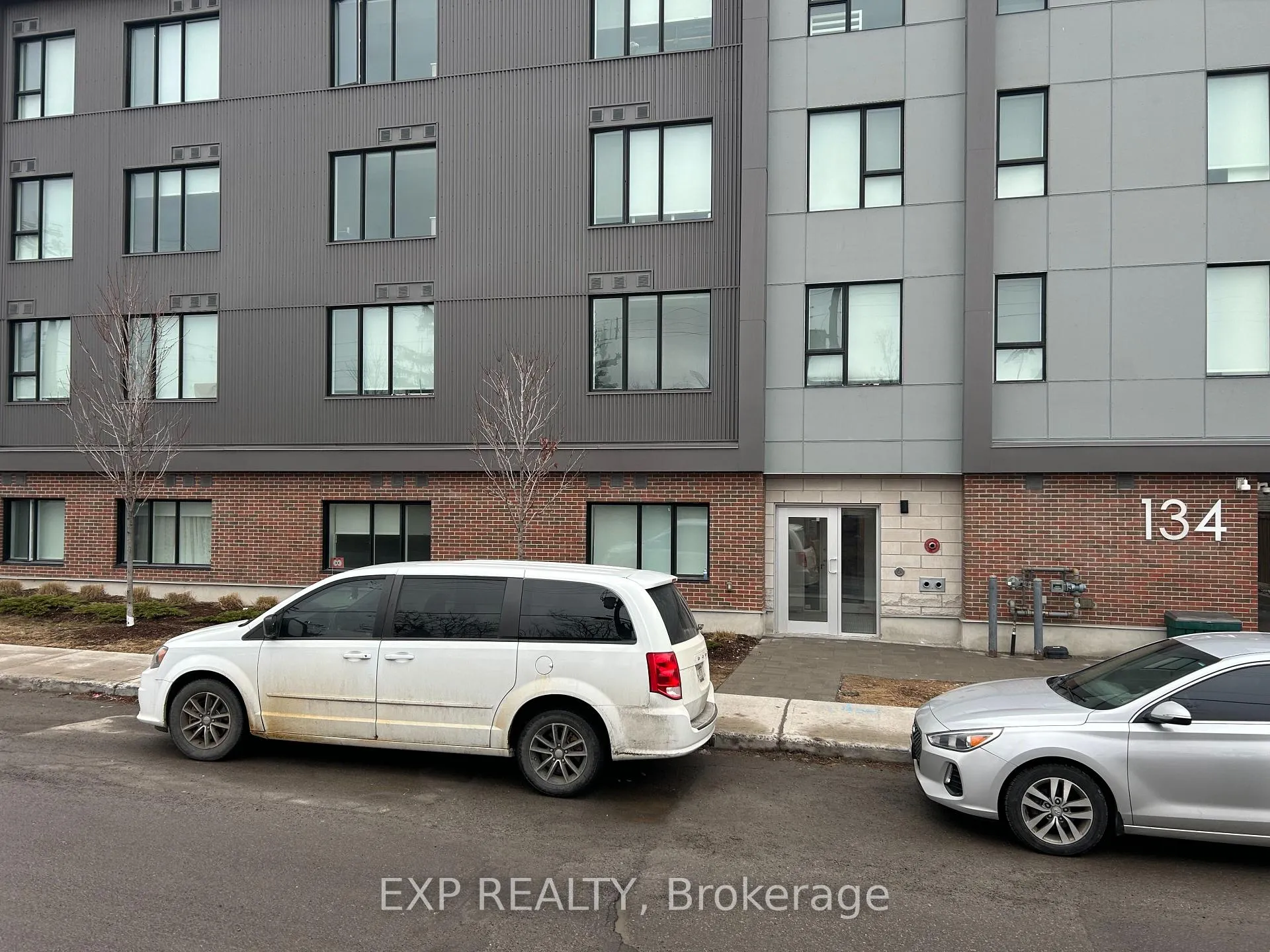 Photo 1 of Unit 302, 134 Robinson Avenue, Ottawa, Sandy Hill — HOMEH