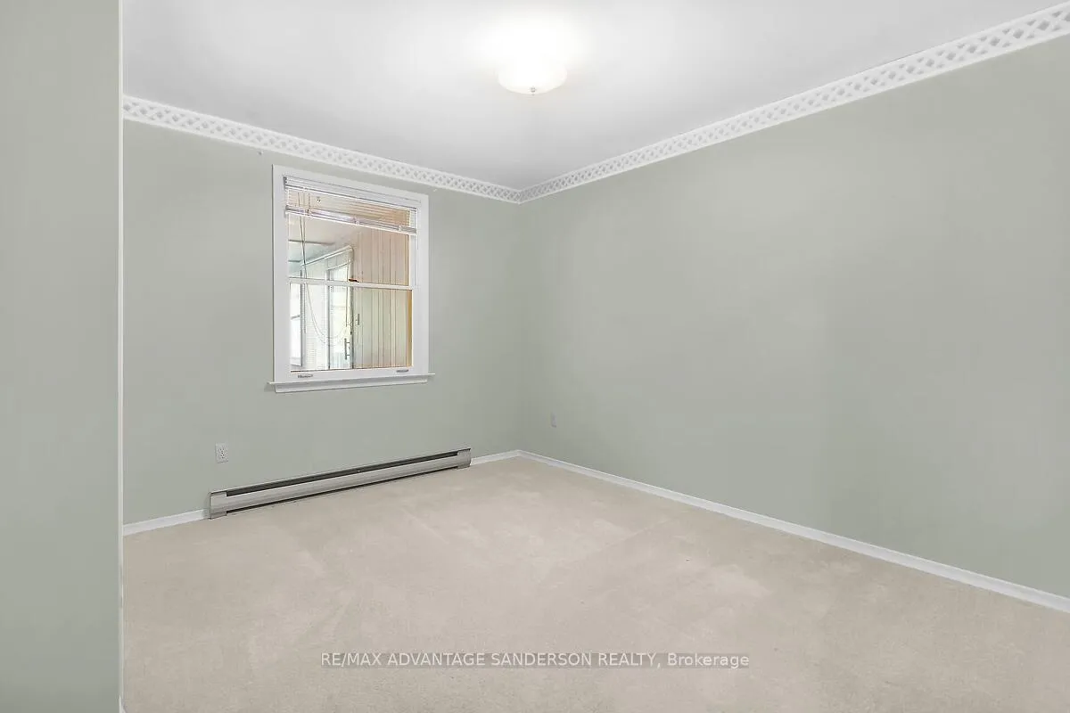 Photo 23 of 9 James Street, Middlesex Centre, Poplar Hill — HOMEH