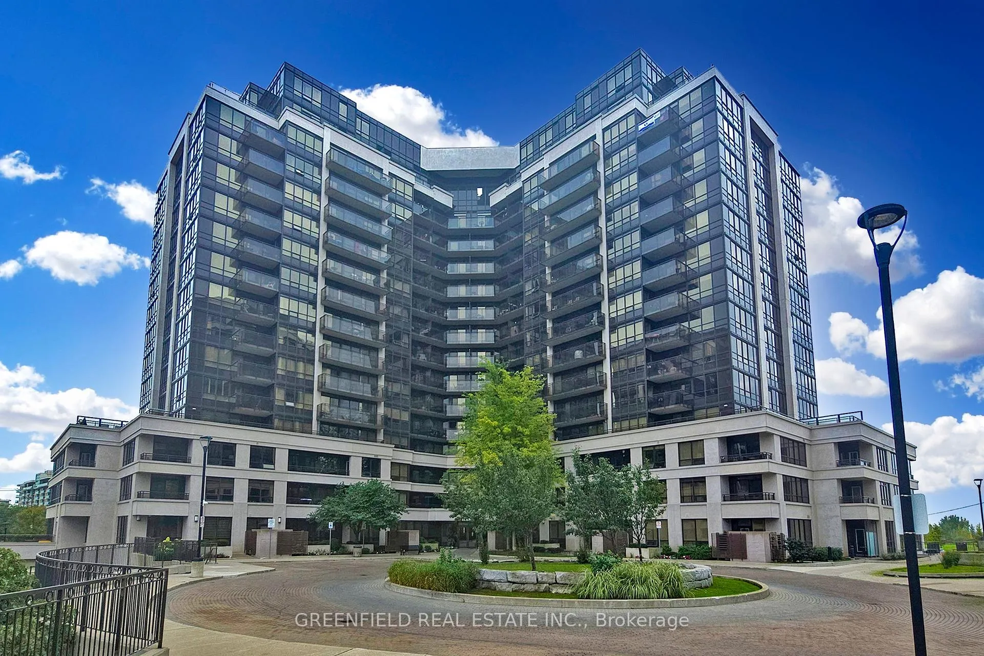 Front of Unit 820, 1060 Sheppard Avenue W