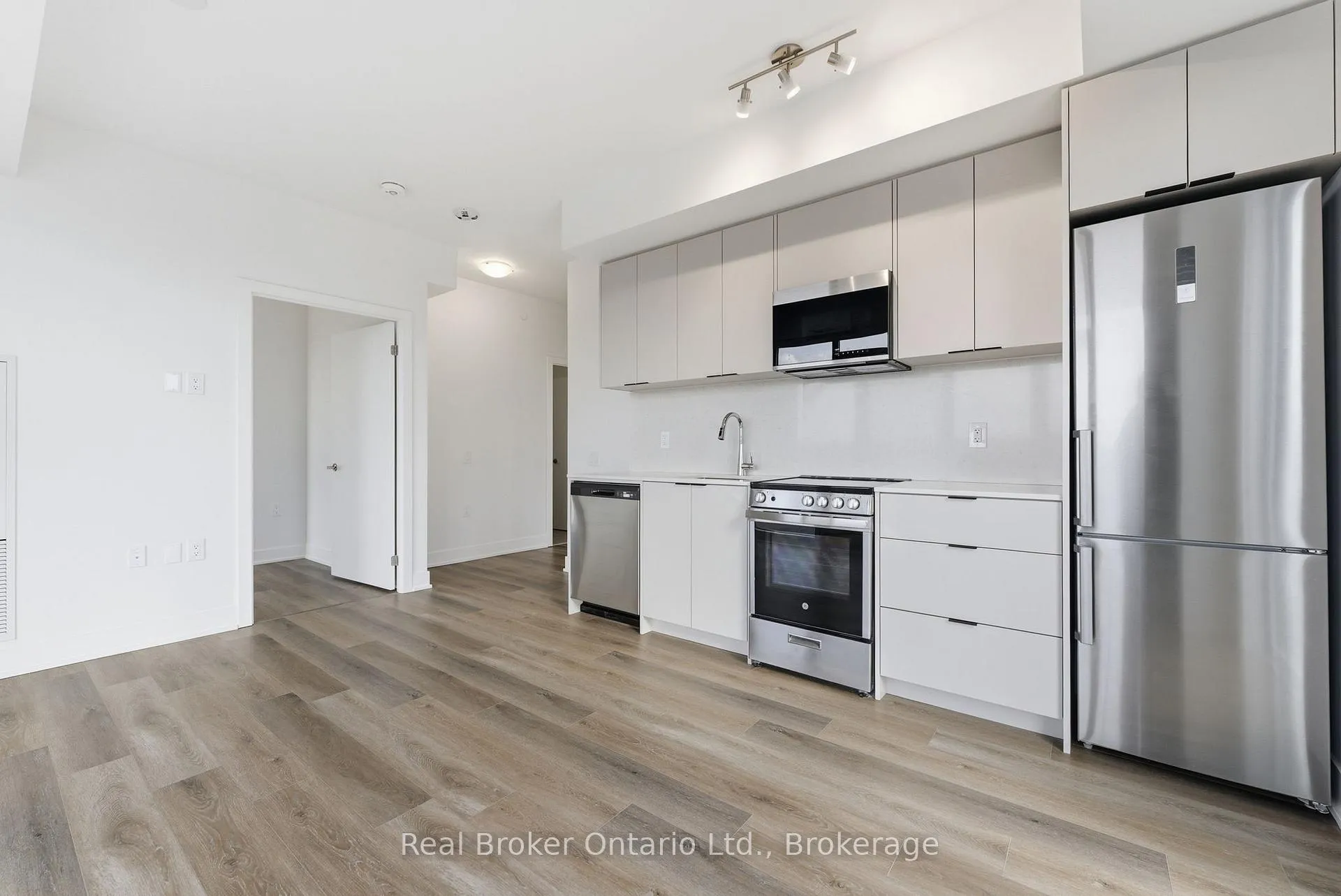 Photo 7 of Unit 1210, 2088 James Street, Burlington, Brant — HOMEH