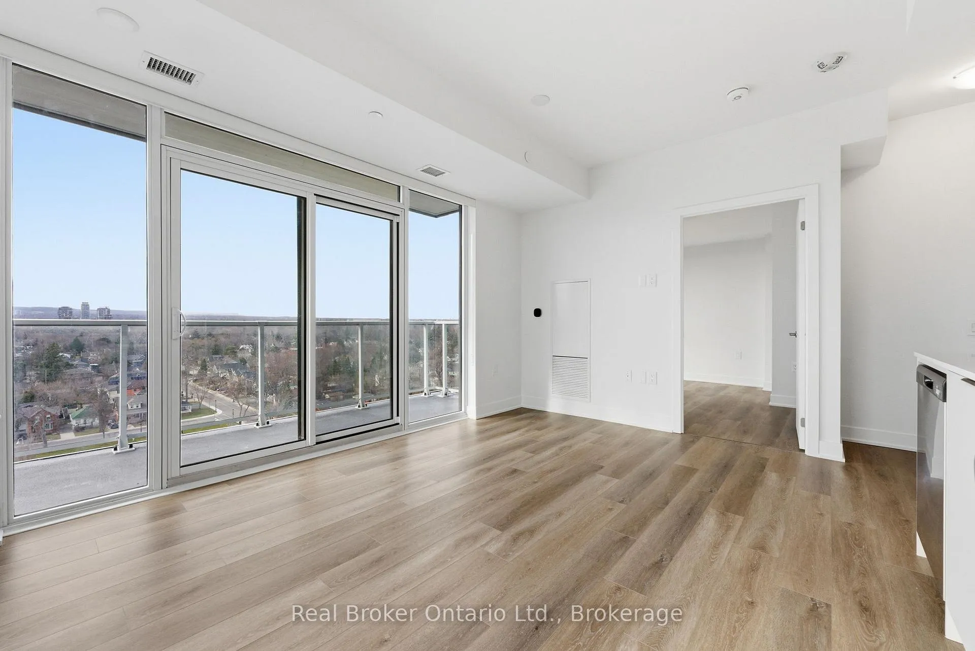 Photo 9 of Unit 1210, 2088 James Street, Burlington, Brant — HOMEH