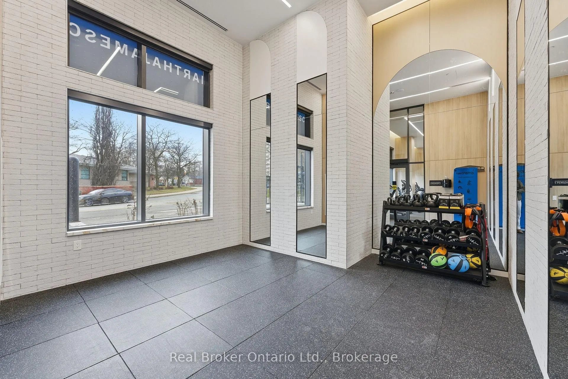 Photo 29 of Unit 1210, 2088 James Street, Burlington, Brant — HOMEH
