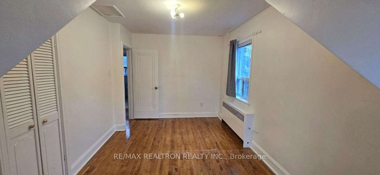 Photo 12 of 406 Glengarry Avenue, Toronto, Lawrence Park North — HOMEH