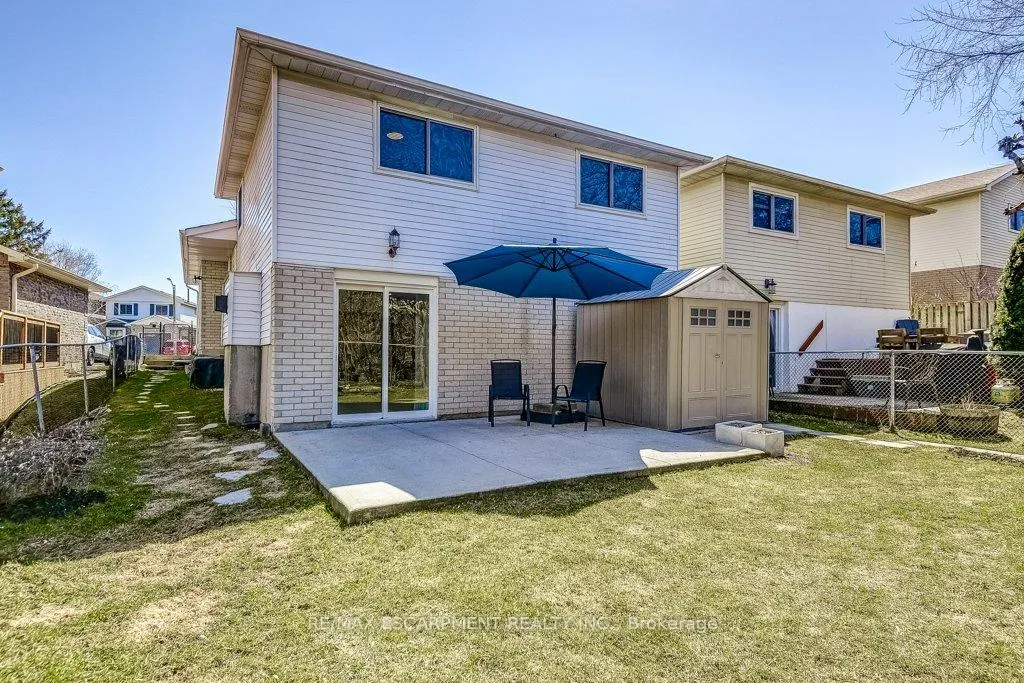 Photo 30 of 2405 Malcom Crescent, Burlington, Brant Hills — HOMEH