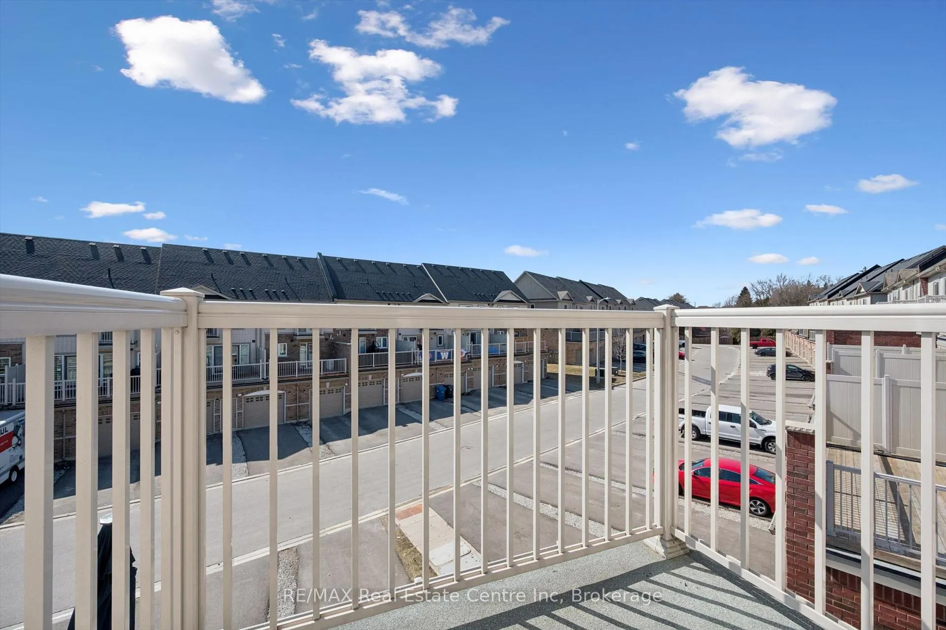 Photo 25 of Unit 9, 126 Watson Parkway N, Guelph, Grange Road — HOMEH