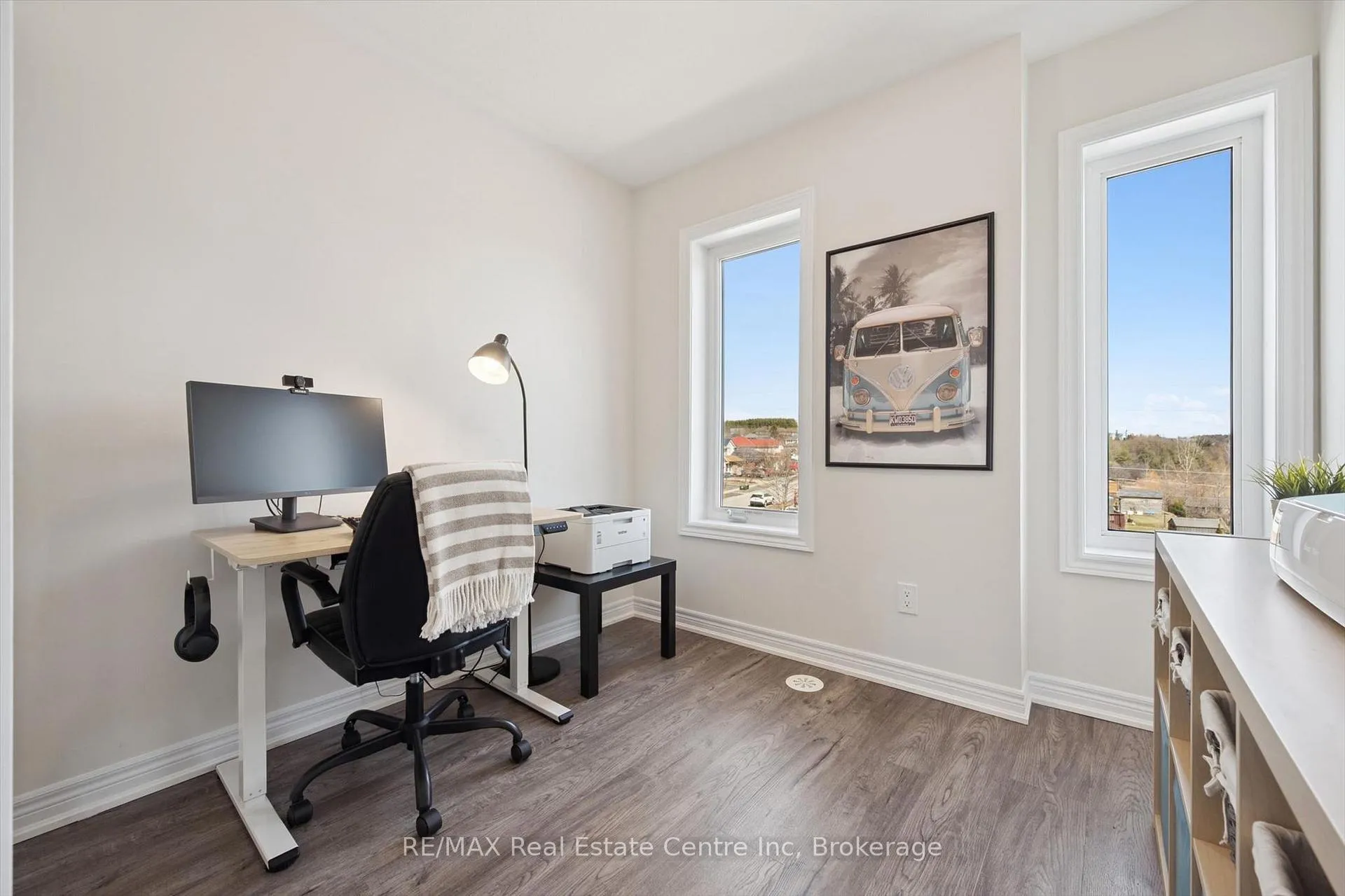 Photo 27 of Unit 9, 126 Watson Parkway N, Guelph, Grange Road — HOMEH