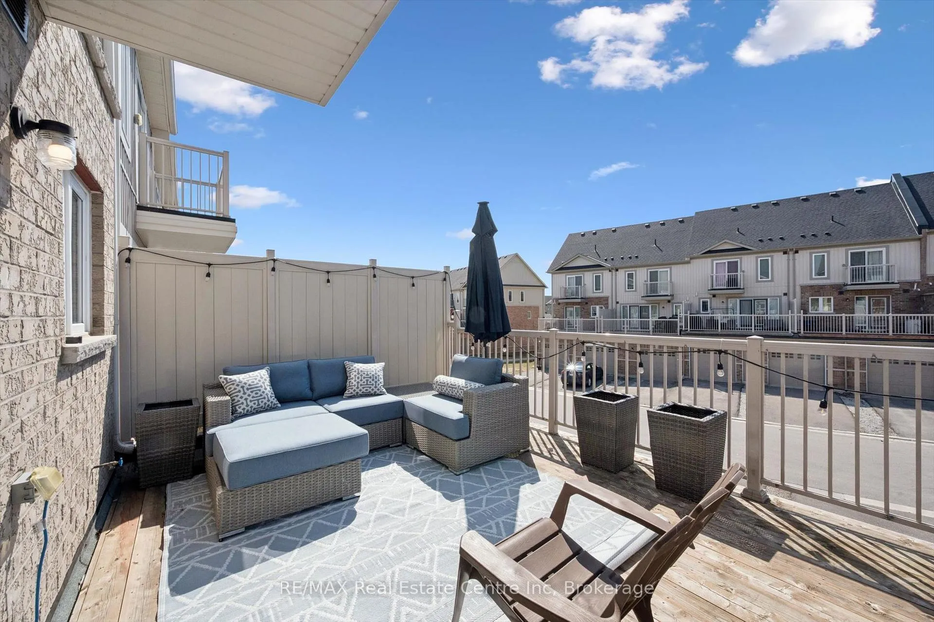 Photo 31 of Unit 9, 126 Watson Parkway N, Guelph, Grange Road — HOMEH