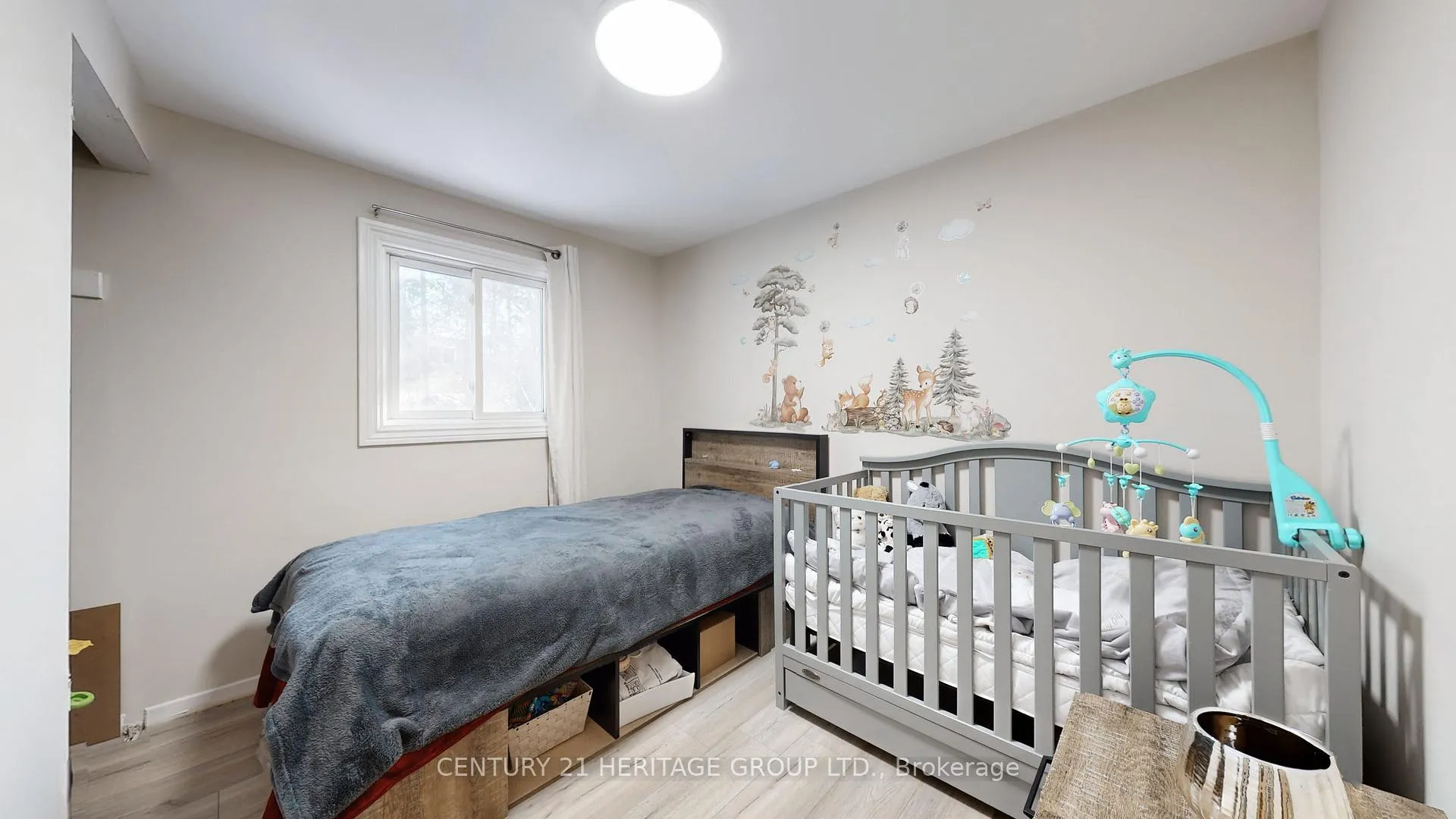 Photo 25 of 795 Greenfield Crescent, Newmarket, Huron Heights-Leslie Valley — HOMEH
