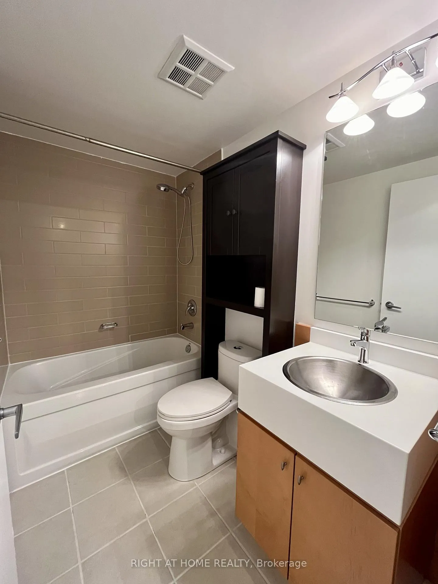 Photo 11 of Unit 3101, 5 Mariner Terrace, Toronto, Waterfront Communities — HOMEH