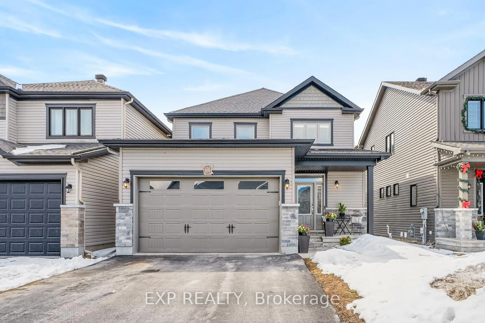 Photo 2 of 690 Parade Drive, Ottawa, Stittsville (South) — HOMEH