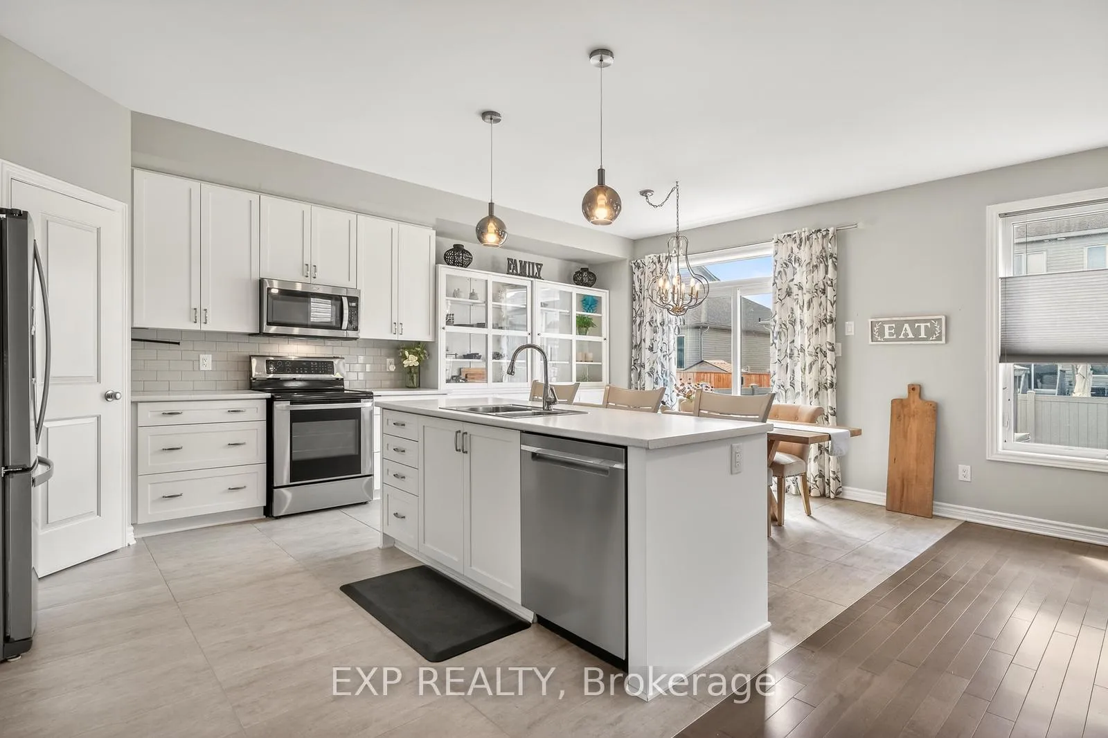 Photo 8 of 690 Parade Drive, Ottawa, Stittsville (South) — HOMEH