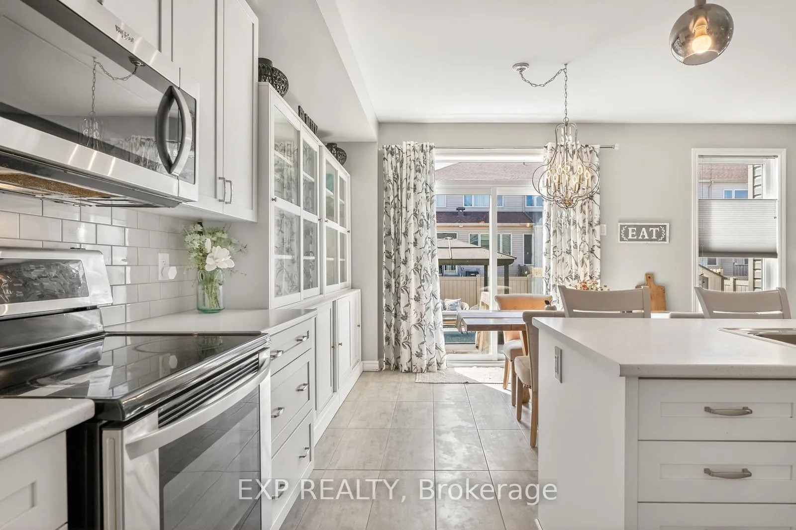 Photo 13 of 690 Parade Drive, Ottawa, Stittsville (South) — HOMEH