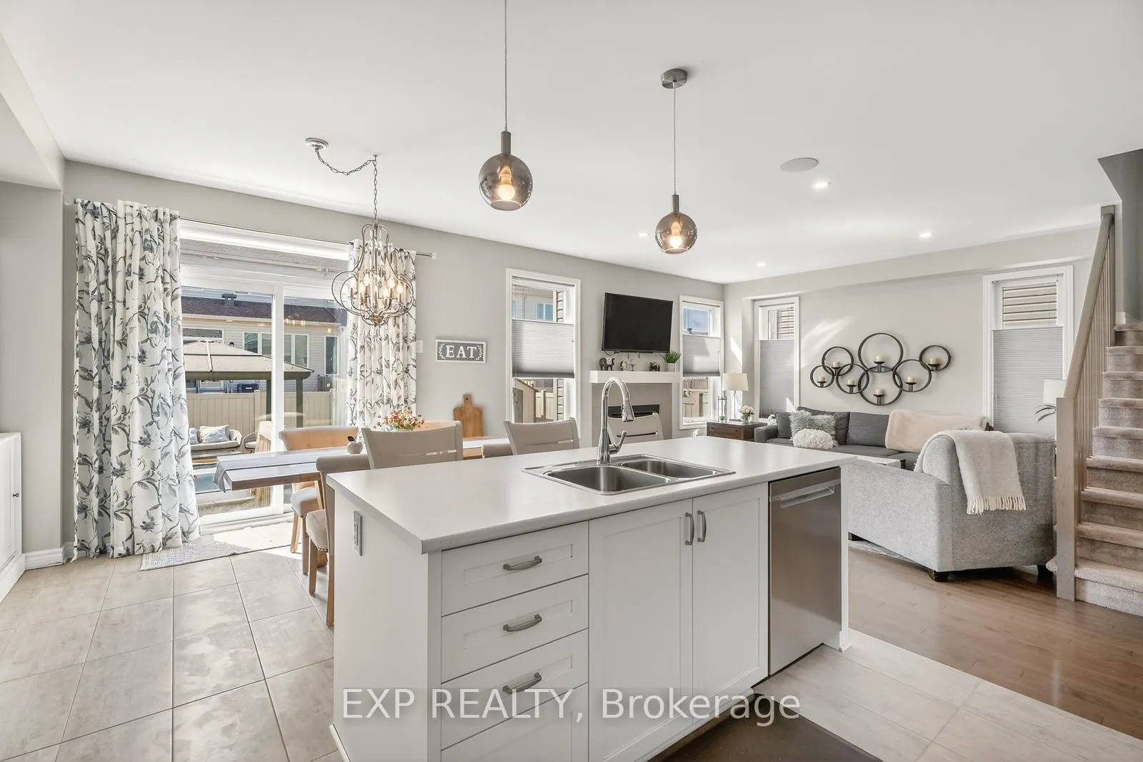 Photo 15 of 690 Parade Drive, Ottawa, Stittsville (South) — HOMEH