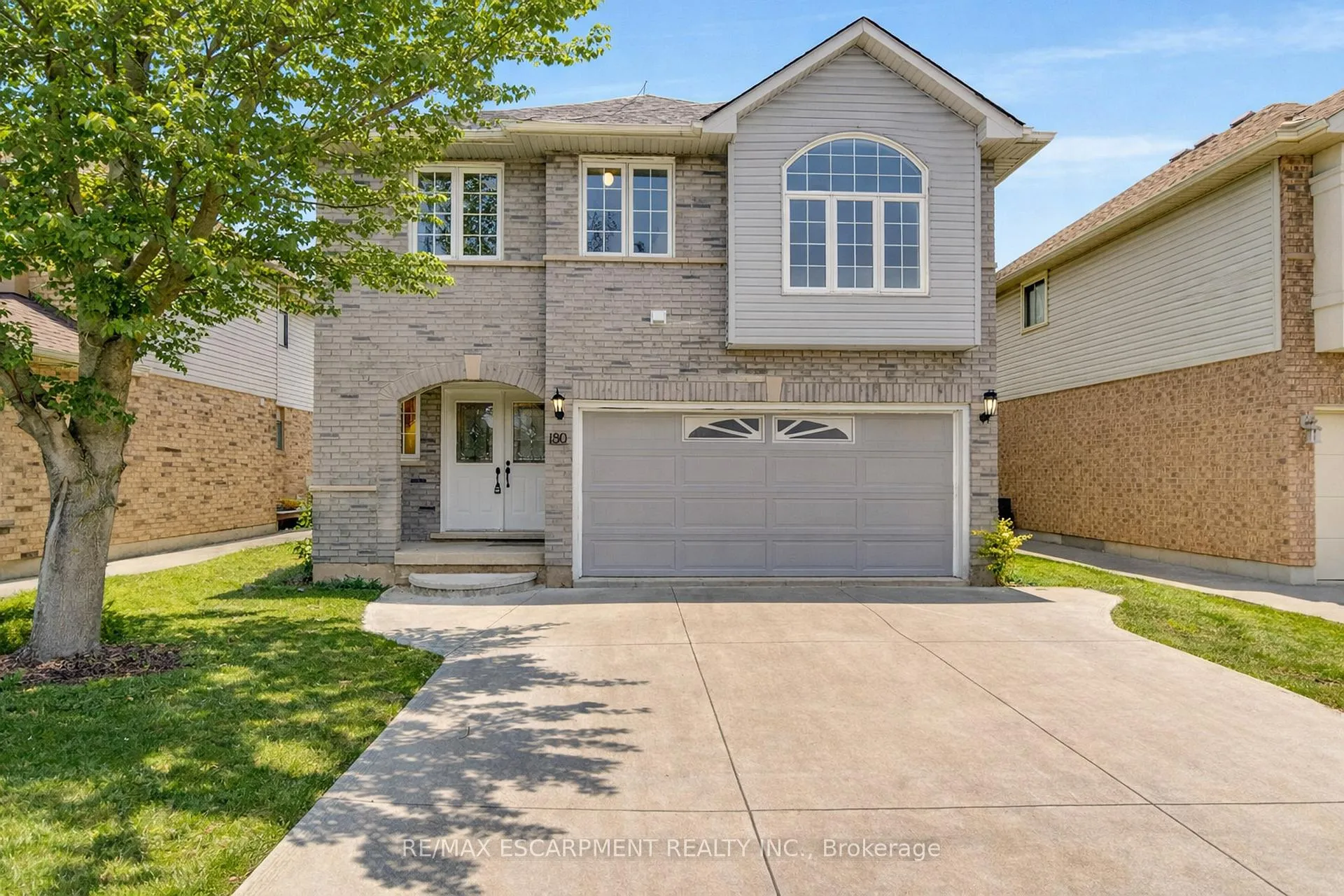 Photo 4 of 180 Fano Drive, Hamilton, Butler — HOMEH