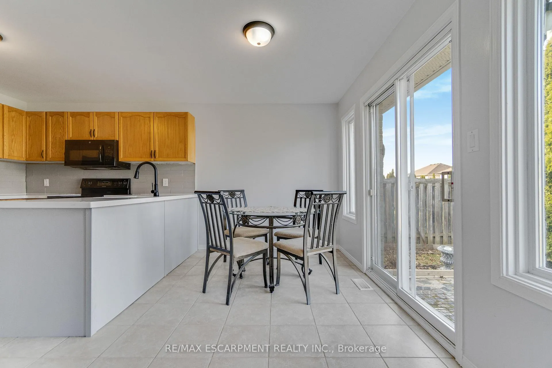 Photo 18 of 180 Fano Drive, Hamilton, Butler — HOMEH