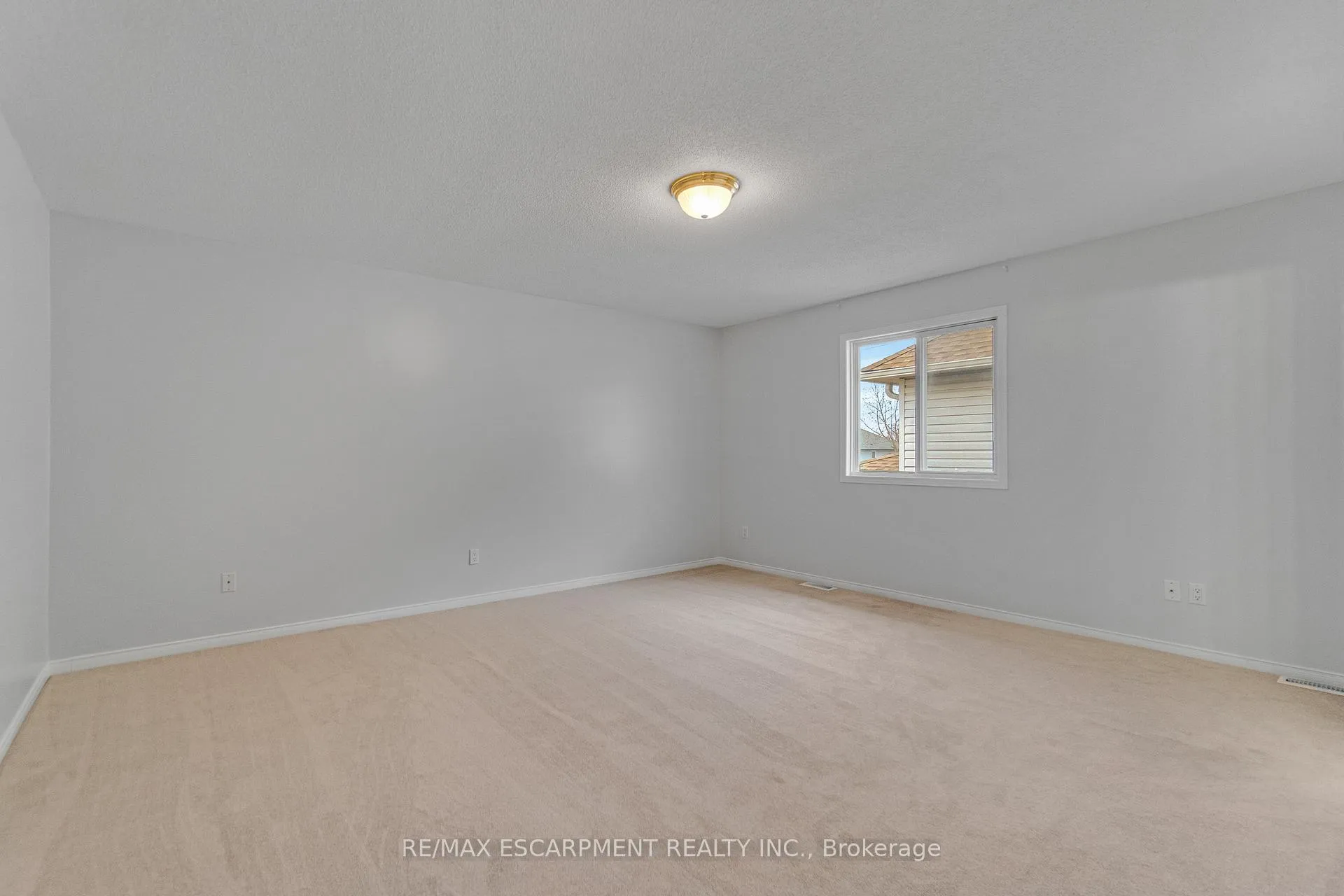 Photo 32 of 180 Fano Drive, Hamilton, Butler — HOMEH