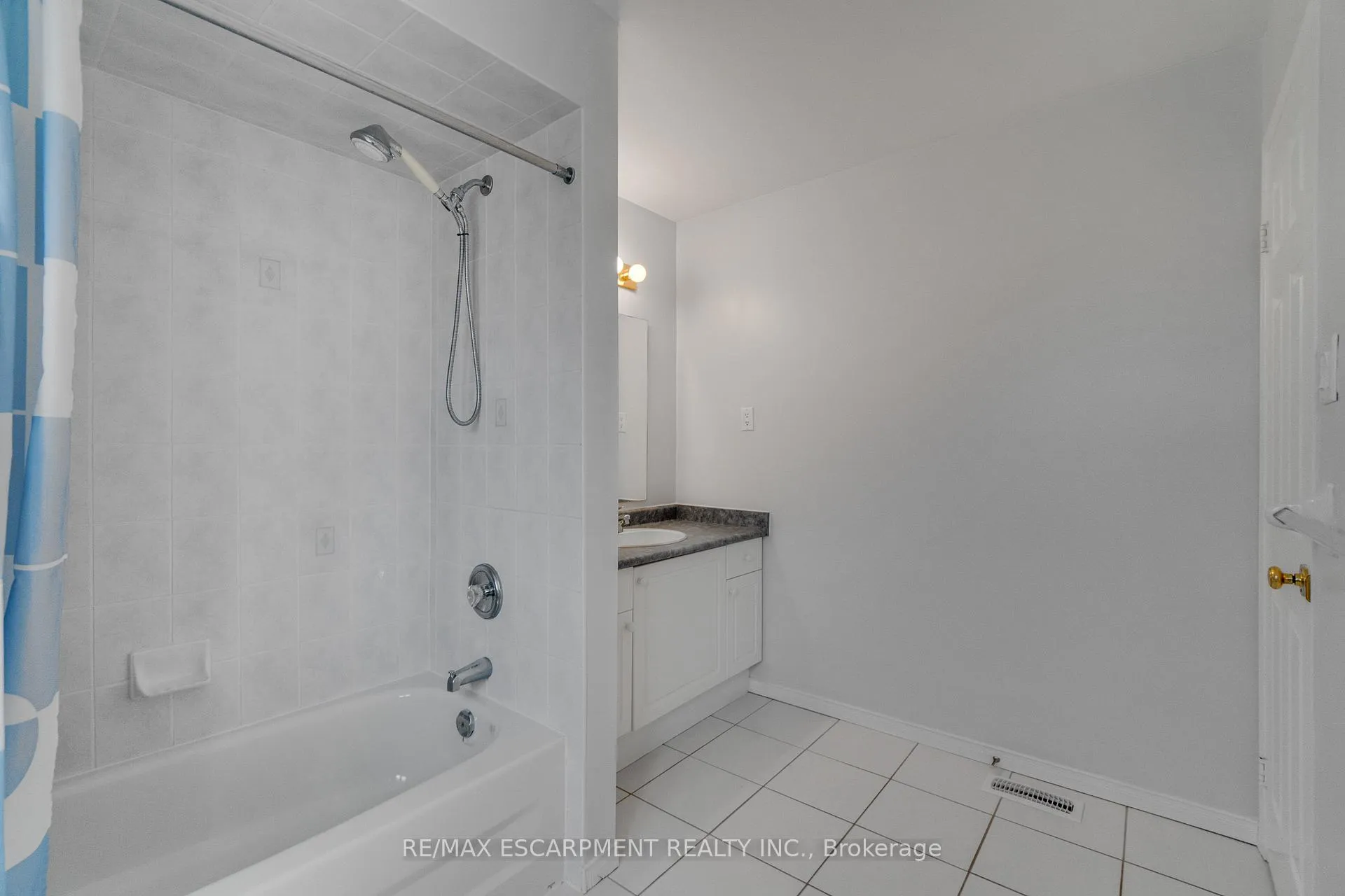 Photo 42 of 180 Fano Drive, Hamilton, Butler — HOMEH