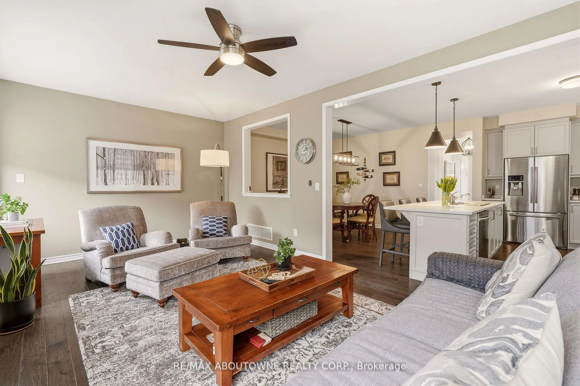Photo 15 of 130 Stillwater Crescent, Hamilton, Waterdown — HOMEH