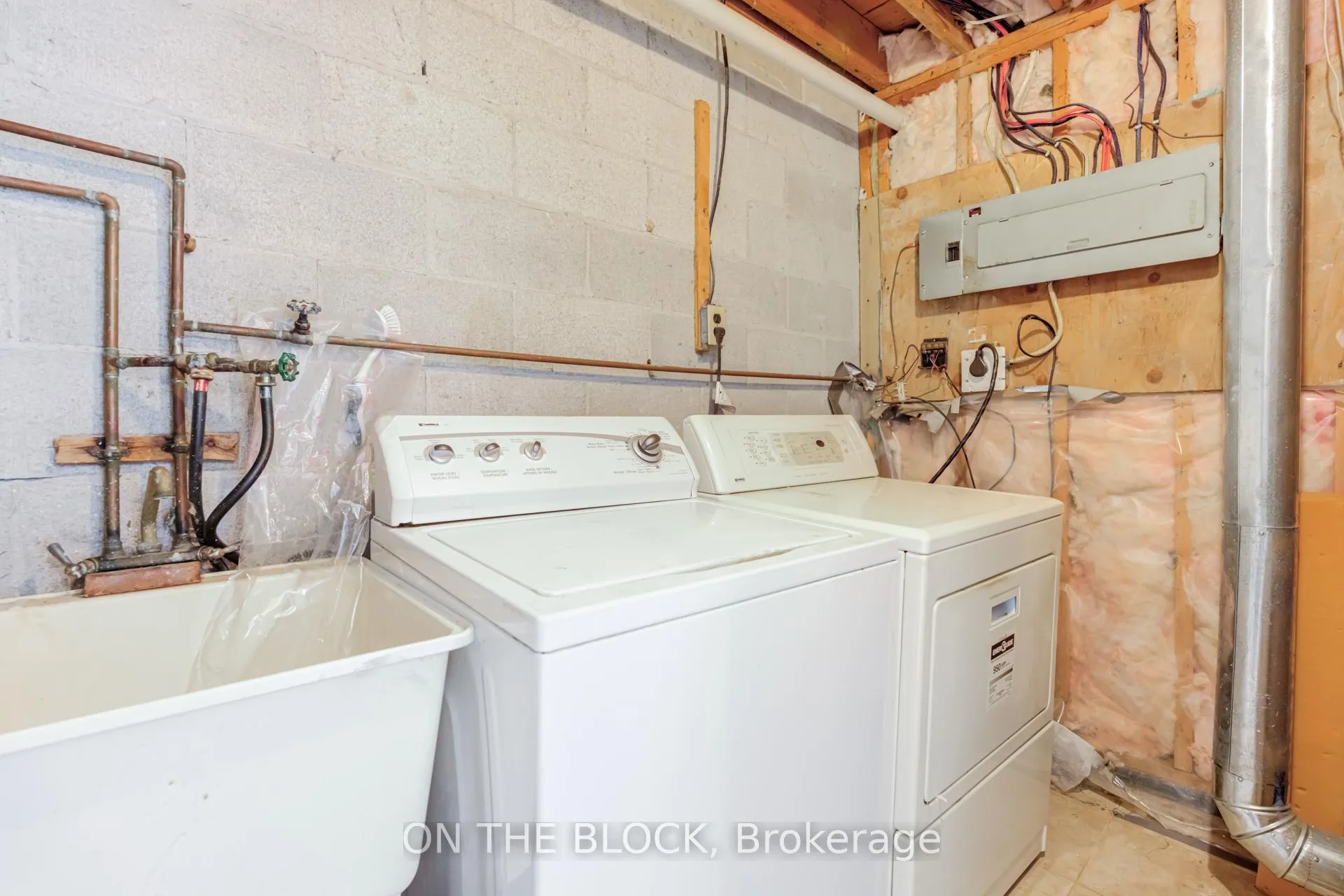Photo 36 of 47 Carleton Place, Brampton, Bramalea West Industrial — HOMEH