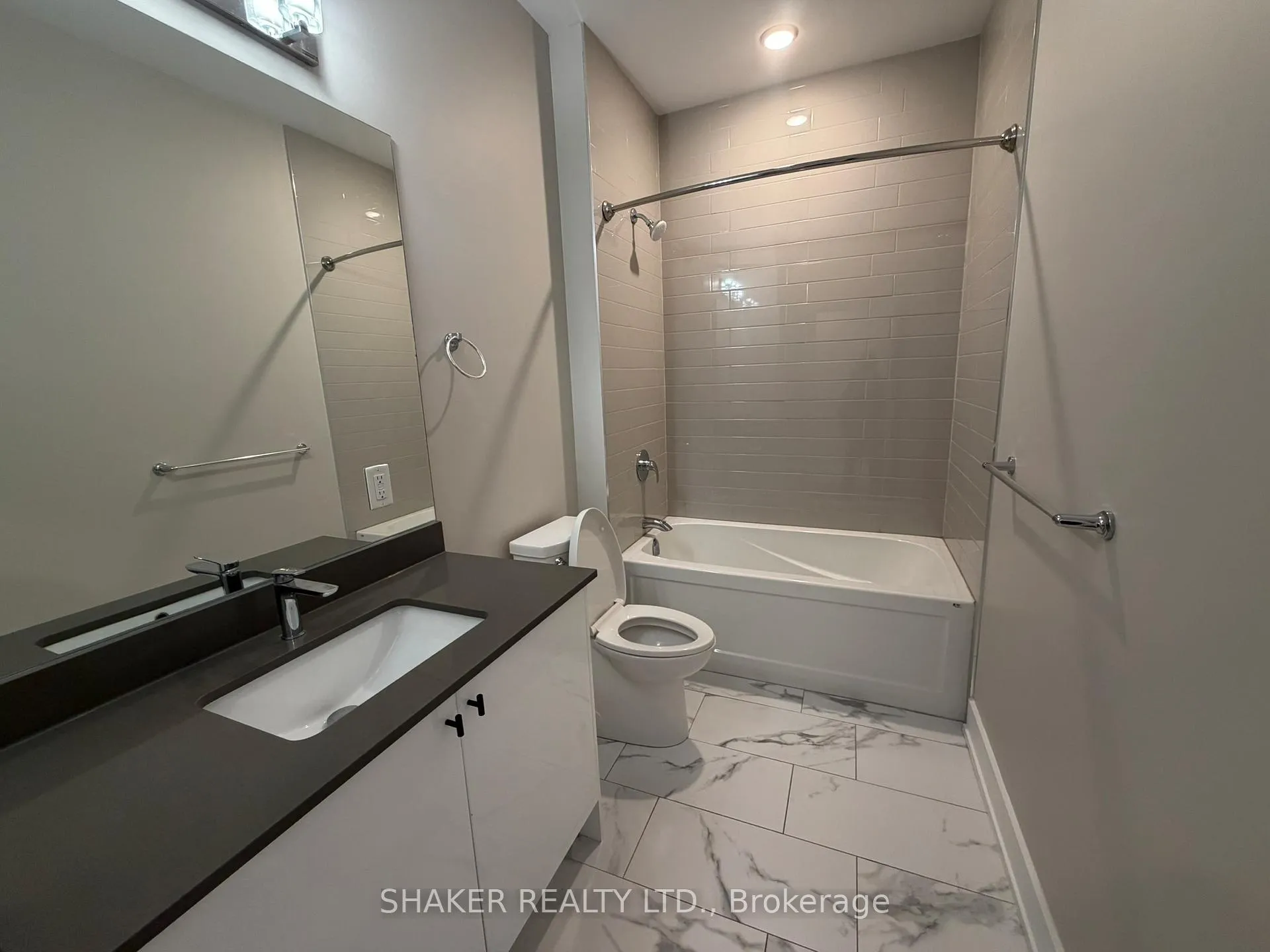 Photo 11 of Unit 2, 304 Elmgrove Avenue, Ottawa, Westboro South — HOMEH