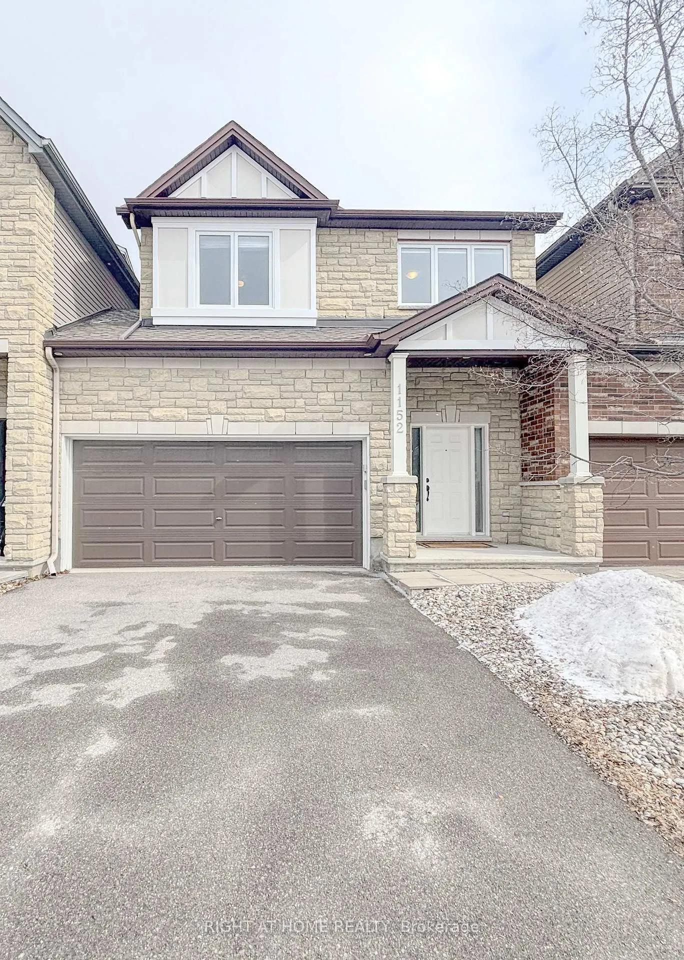 Photo 2 of 1152 Northgraves Crescent, Ottawa, Kanata - Emerald Meadows/Trailwest — HOMEH