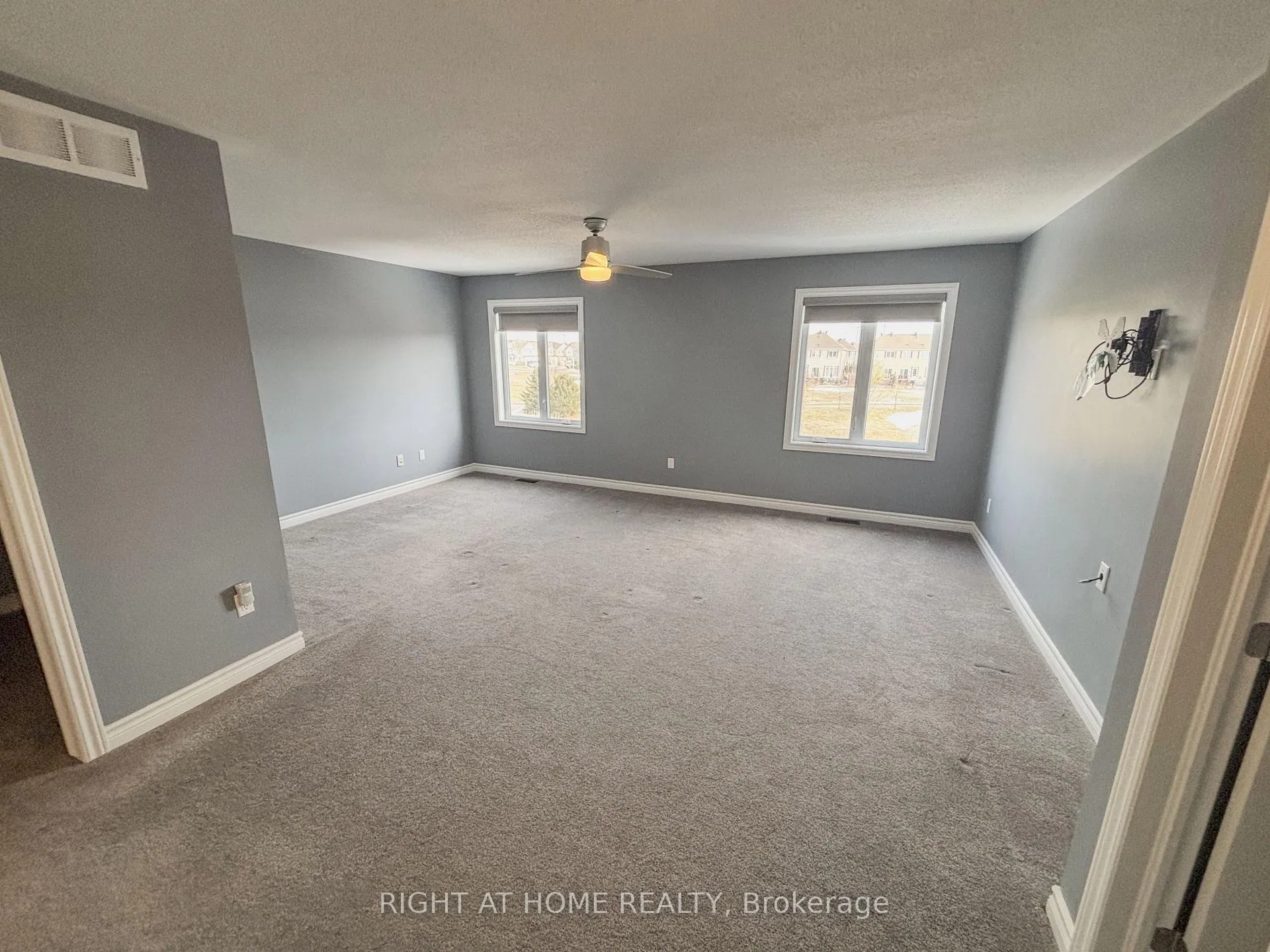 Photo 24 of 1152 Northgraves Crescent, Ottawa, Kanata - Emerald Meadows/Trailwest — HOMEH