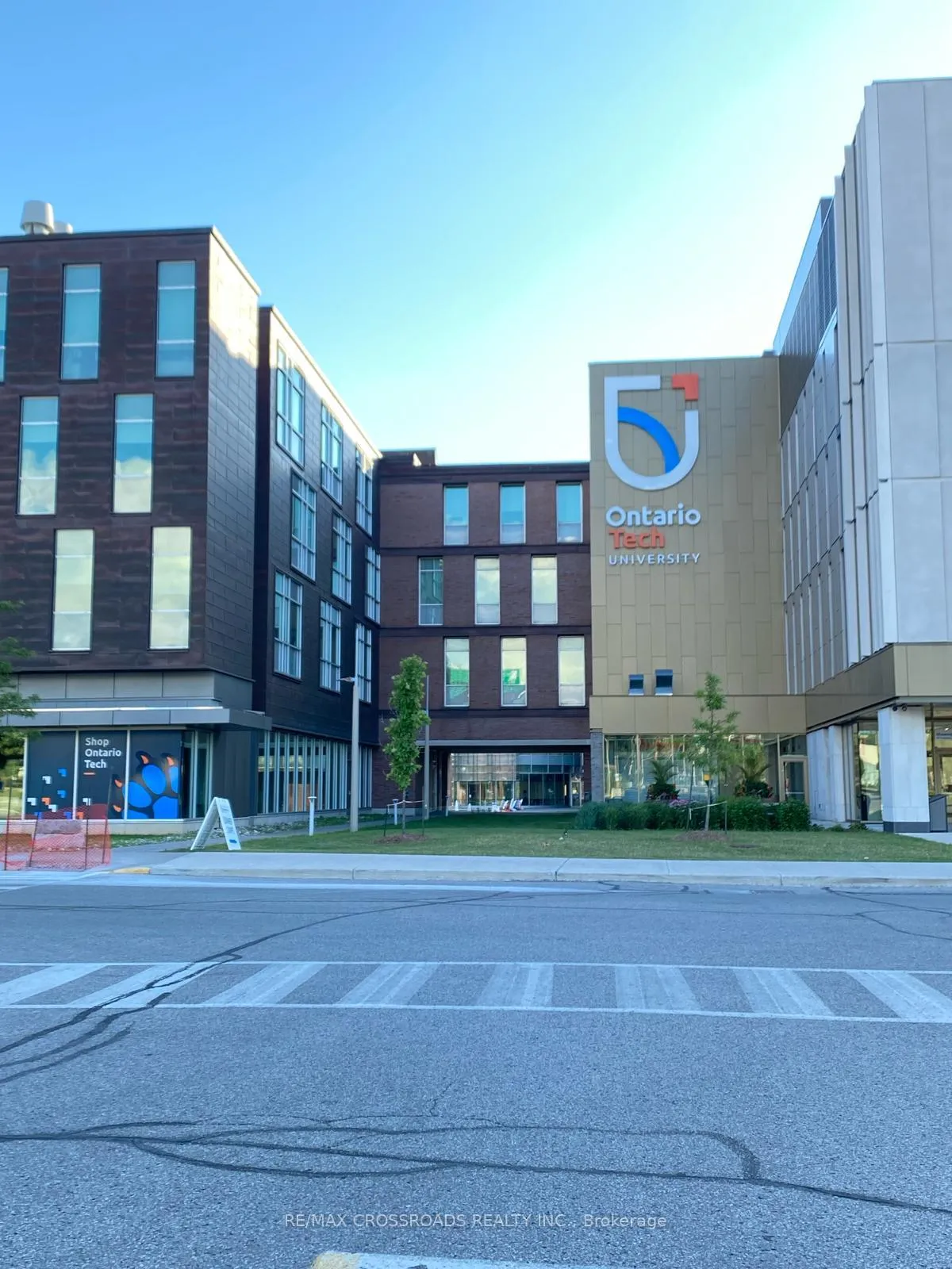 Front of Unit 15, 1720 Simcoe Street
