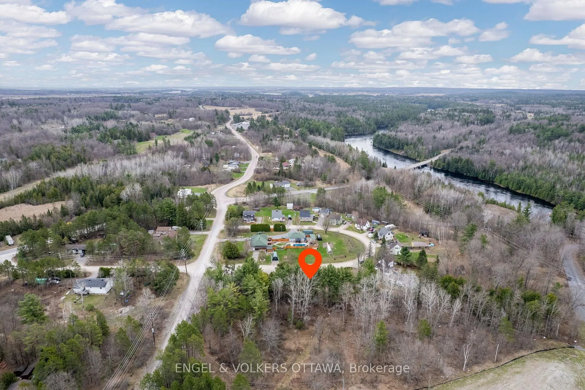 Photo 1 of Lot 10 Devlin Crescent, McNab/Braeside, Mcnab/Braeside Twps — HOMEH