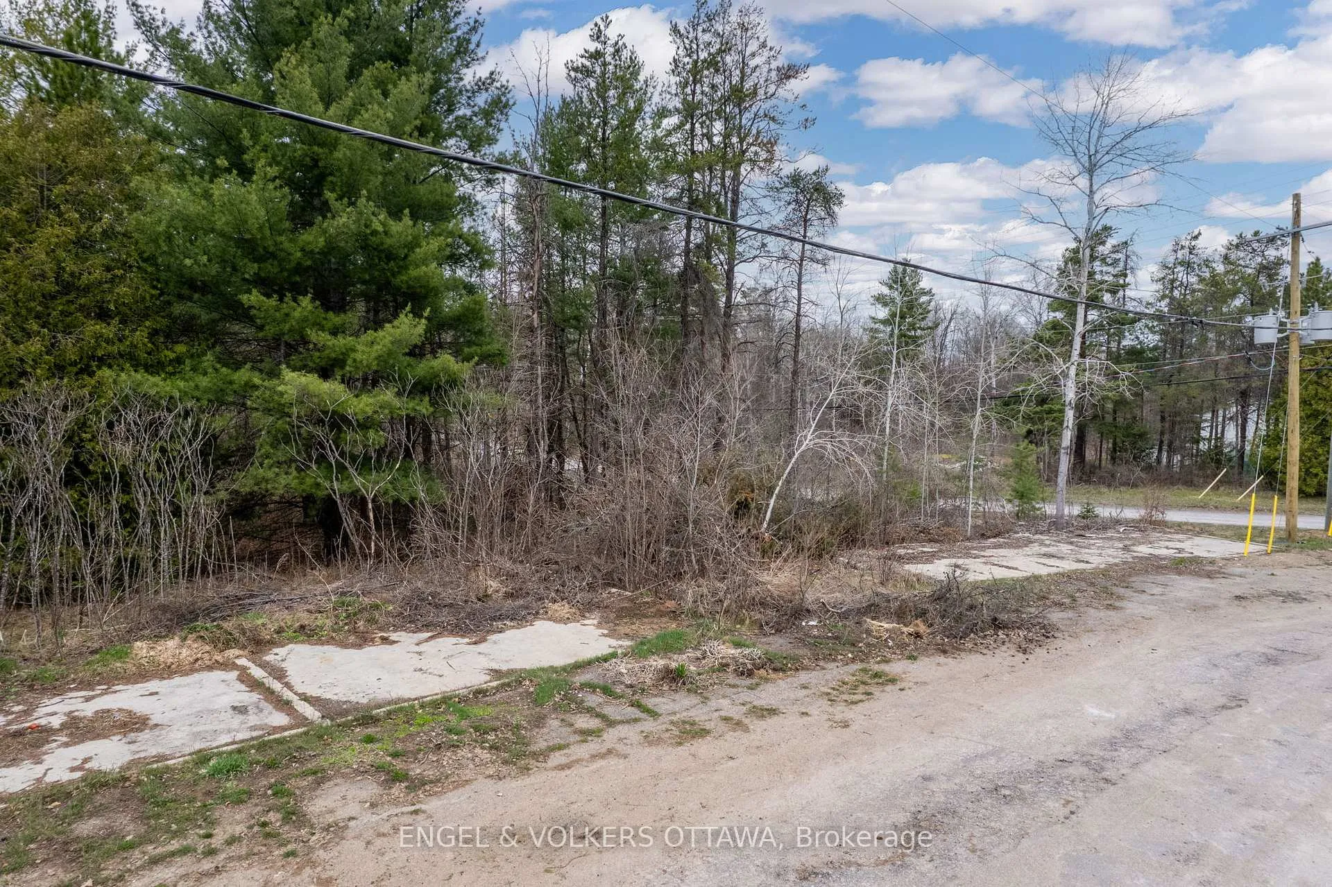 Photo 9 of Lot 10 Devlin Crescent, McNab/Braeside, Mcnab/Braeside Twps — HOMEH
