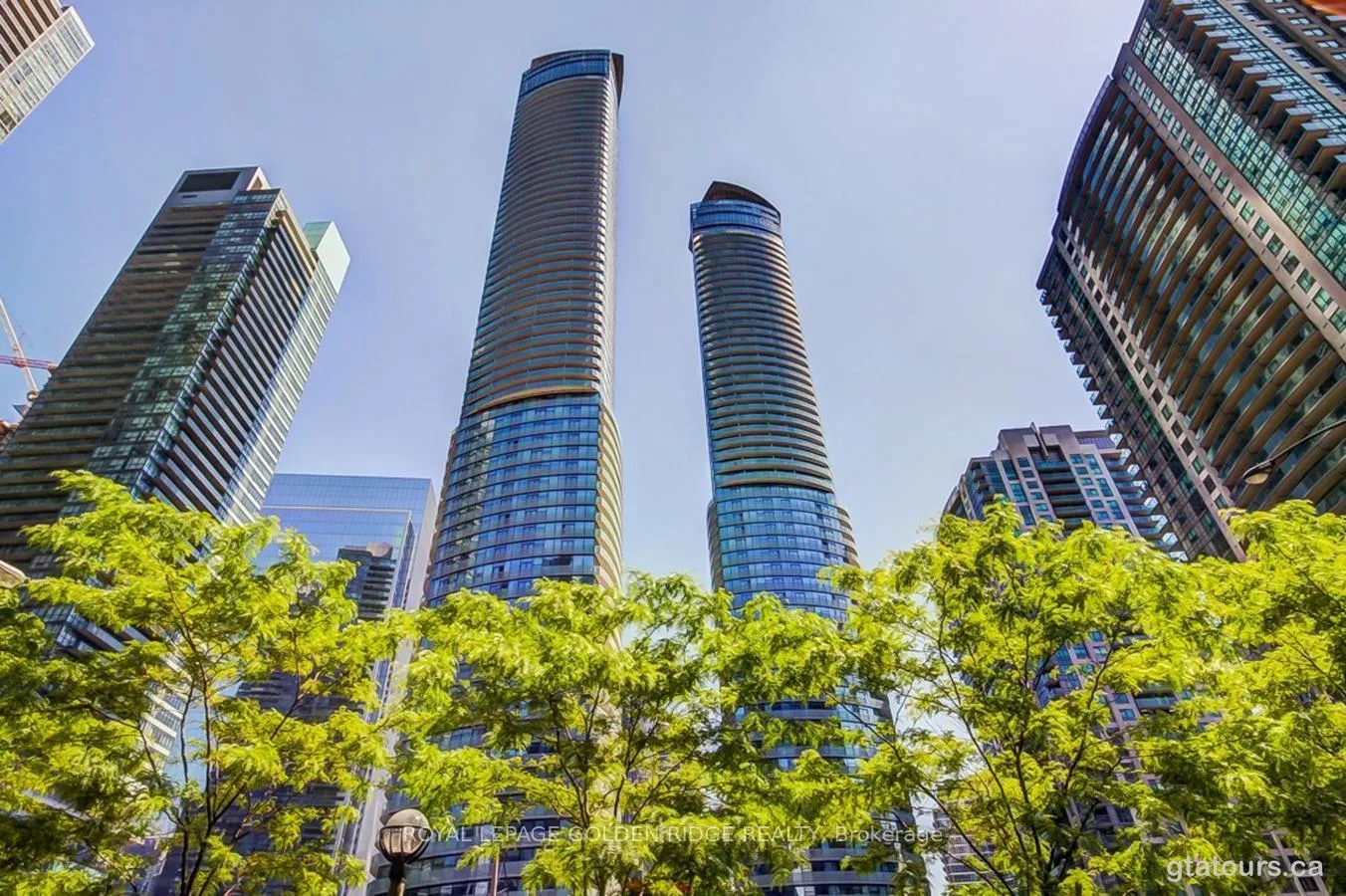 Photo 2 of Unit 5809, 14 York Street, Toronto, Waterfront Communities — HOMEH