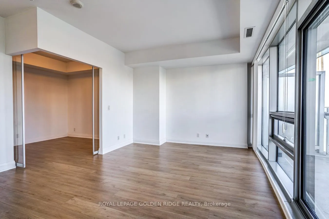 Photo 13 of Unit 5809, 14 York Street, Toronto, Waterfront Communities — HOMEH