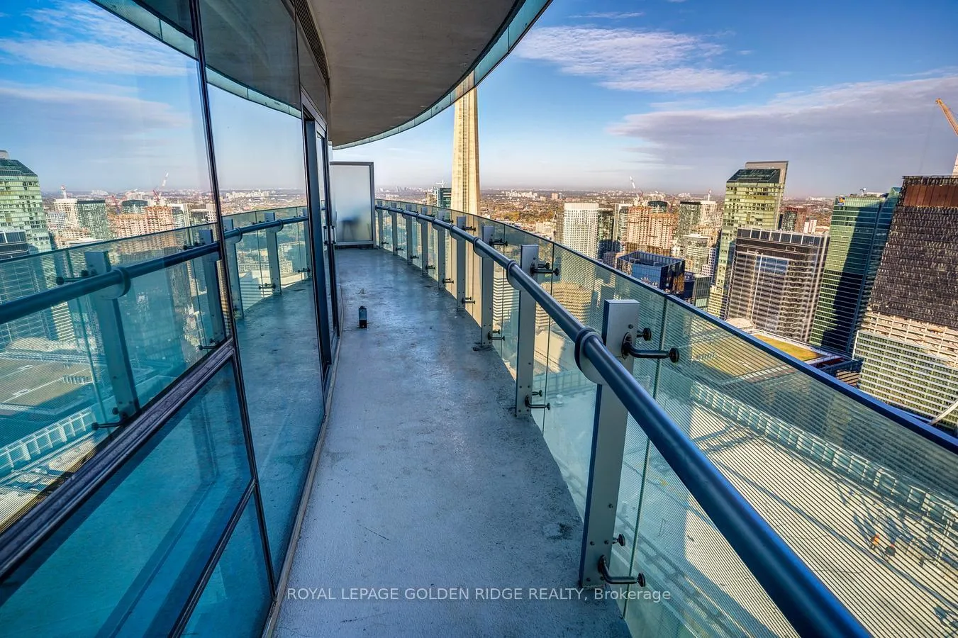 Photo 27 of Unit 5809, 14 York Street, Toronto, Waterfront Communities — HOMEH