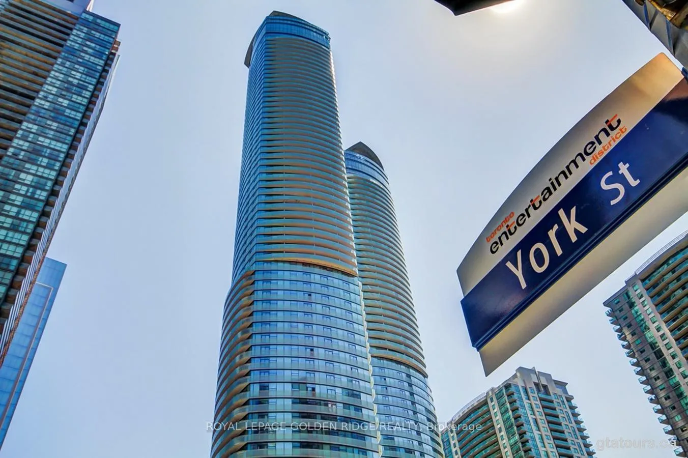 Photo 47 of Unit 5809, 14 York Street, Toronto, Waterfront Communities — HOMEH