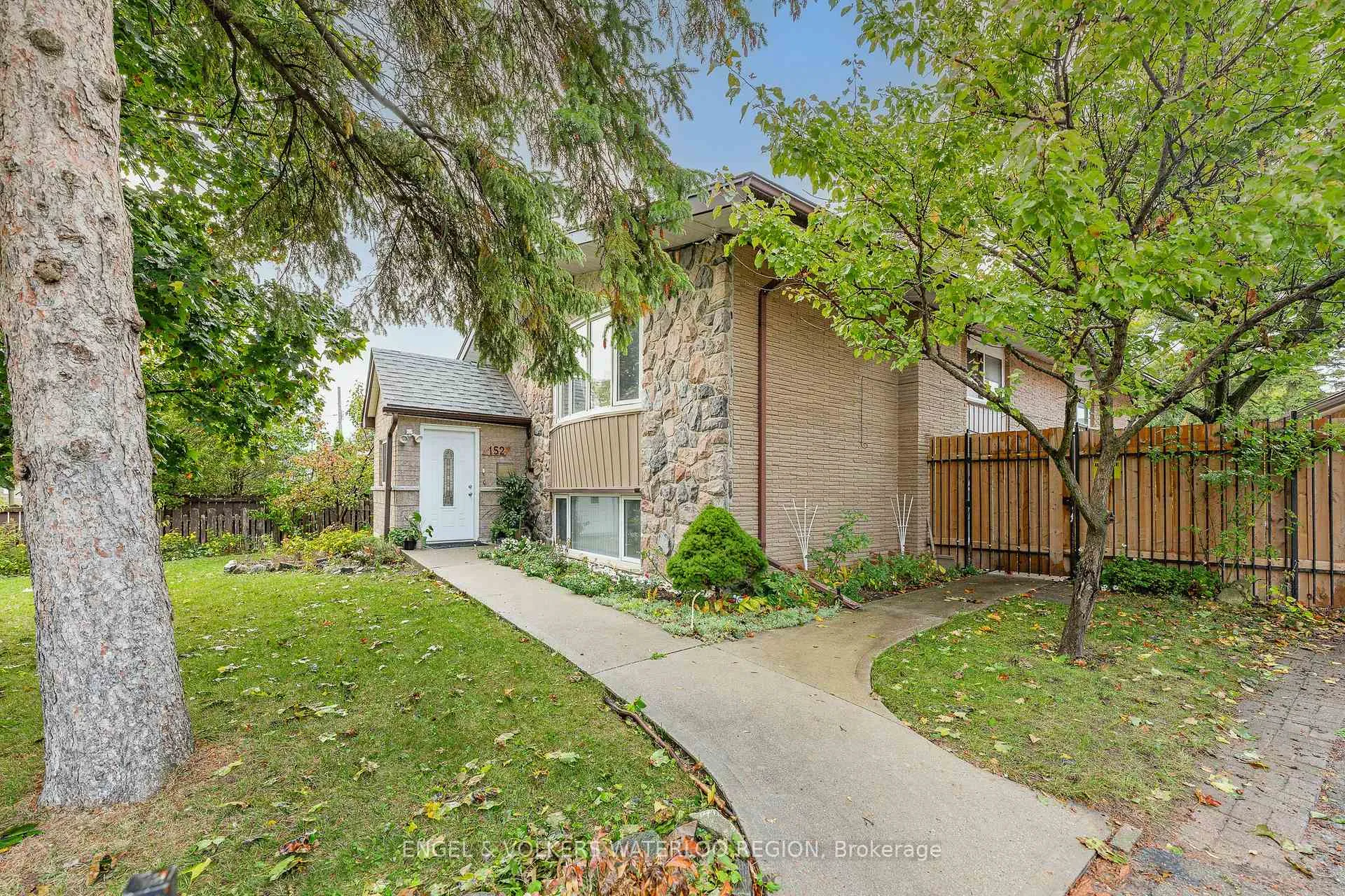 Photo 5 of 152 Kinzie Avenue, Kitchener — HOMEH