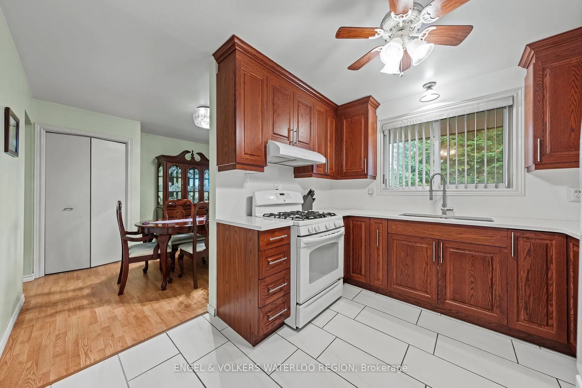 Photo 15 of 152 Kinzie Avenue, Kitchener — HOMEH