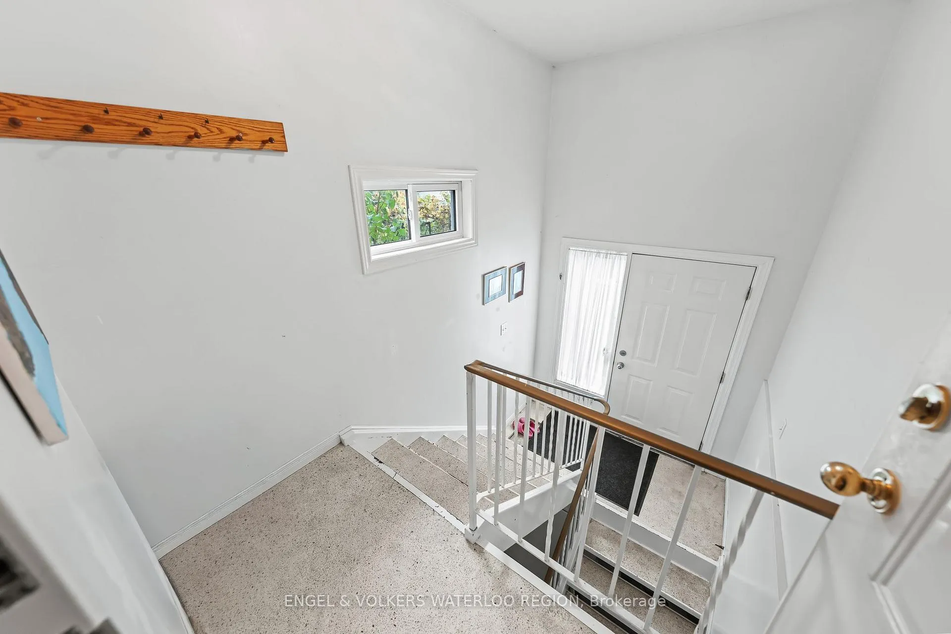 Photo 24 of 152 Kinzie Avenue, Kitchener — HOMEH
