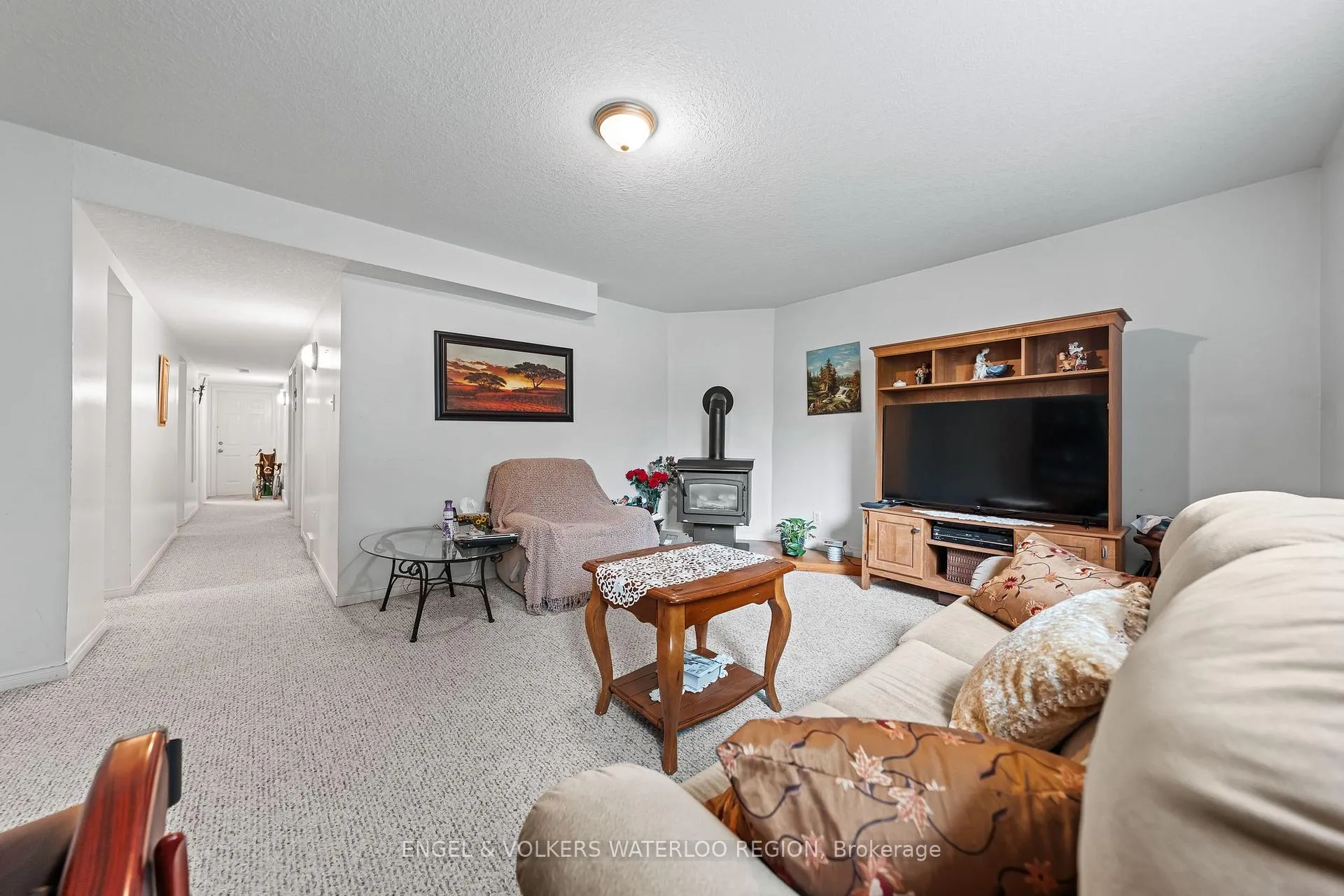 Photo 32 of 152 Kinzie Avenue, Kitchener — HOMEH