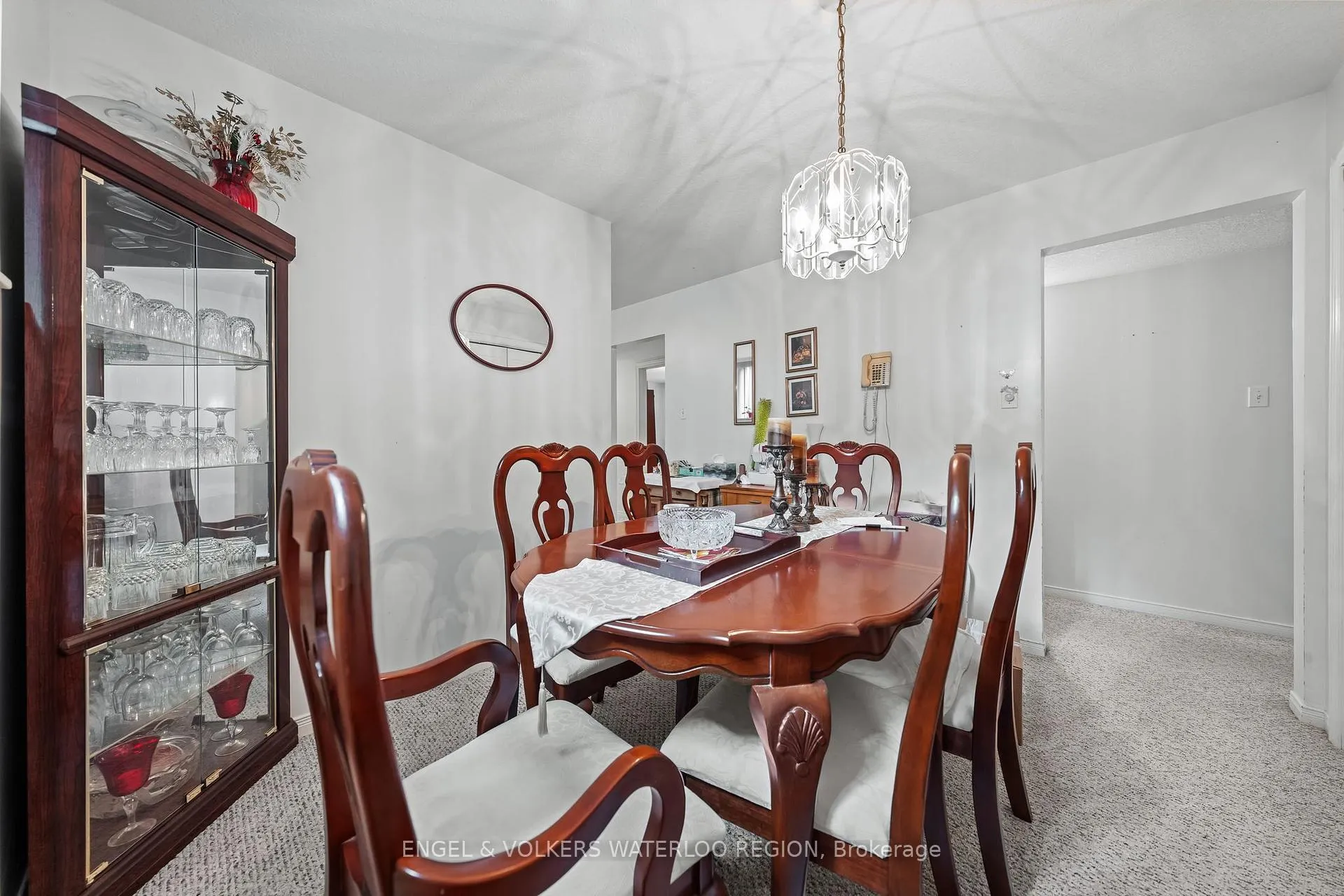 Photo 34 of 152 Kinzie Avenue, Kitchener — HOMEH