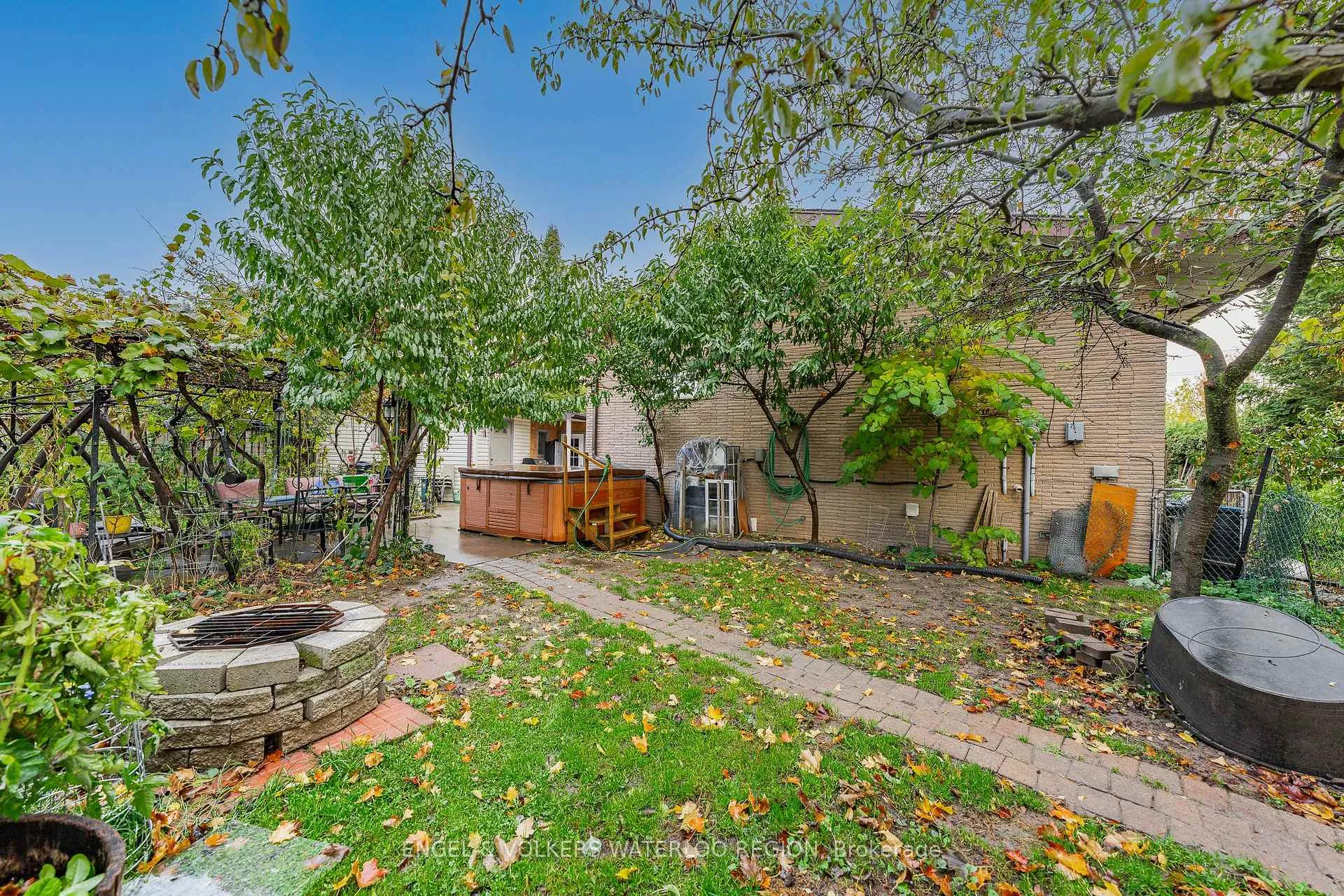 Photo 45 of 152 Kinzie Avenue, Kitchener — HOMEH