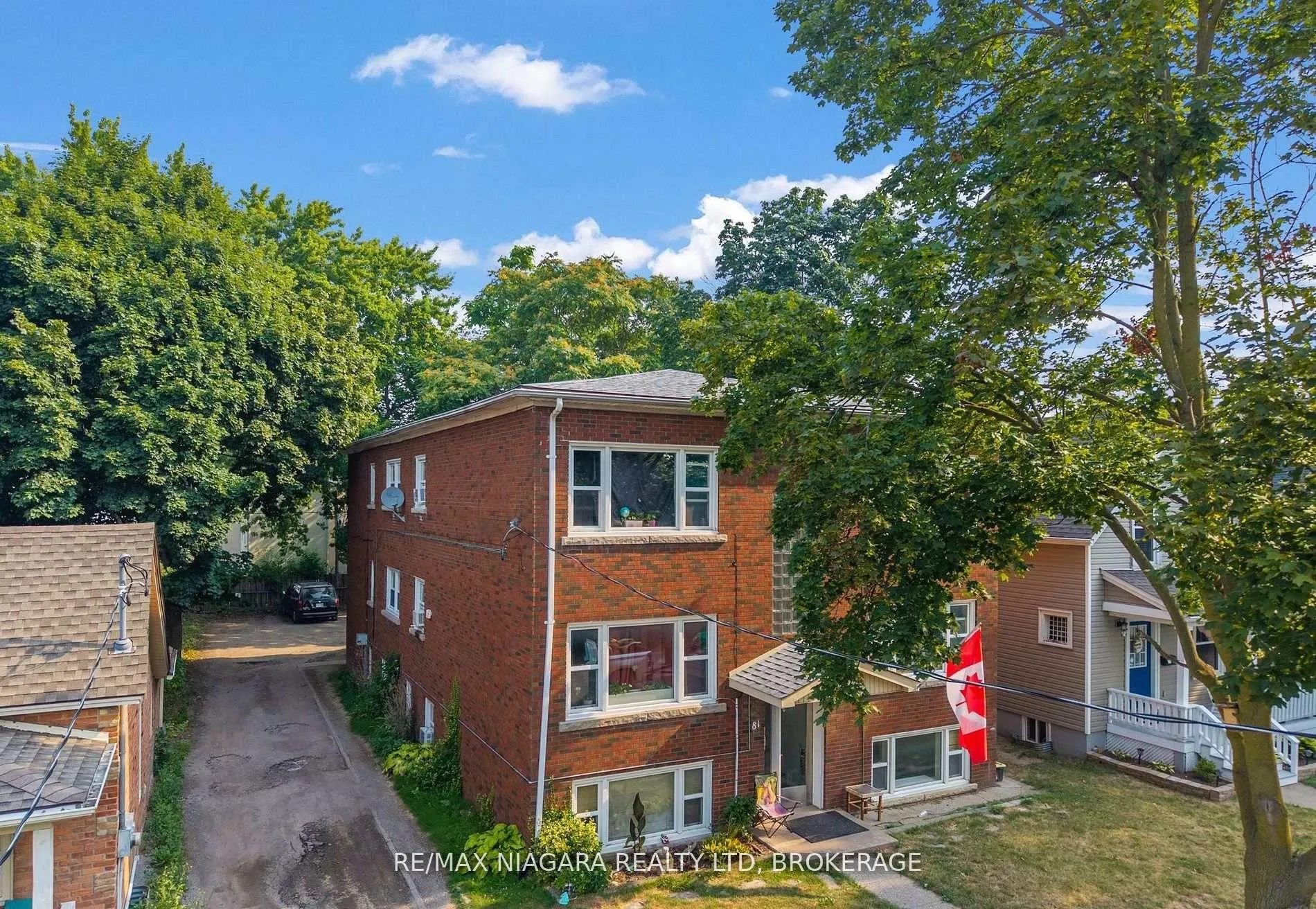 Photo 2 of Unit 5, 81 Maple Street, St. Catharines, Downtown — HOMEH