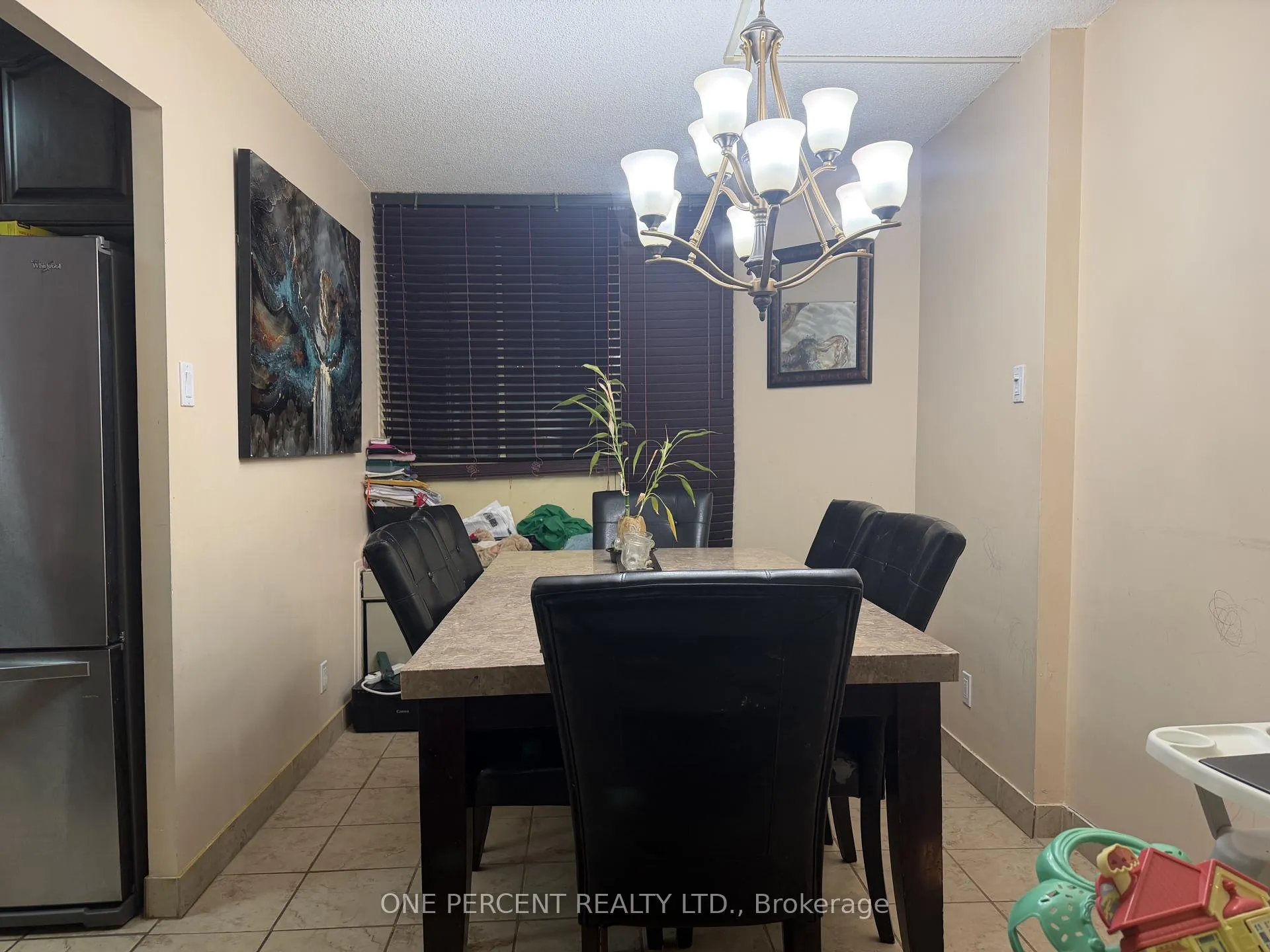 Photo 3 of Unit 1408, 41 Markbrook Lane, Etobicoke, Mount Olive-Silverstone-Jamestown — HOMEH