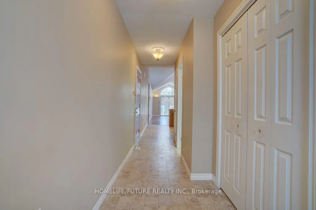 Photo 4 of 11 Alder Court, Belleville, Belleville Ward — HOMEH