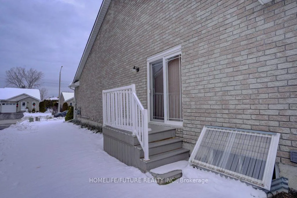 Photo 21 of 11 Alder Court, Belleville, Belleville Ward — HOMEH
