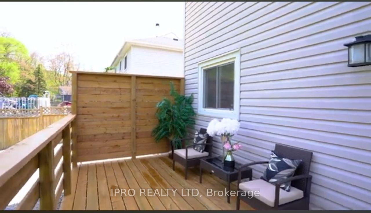 Photo 12 of Unit UNIT 1&2, 945 Vance Crescent, Innisfil, Alcona — HOMEH
