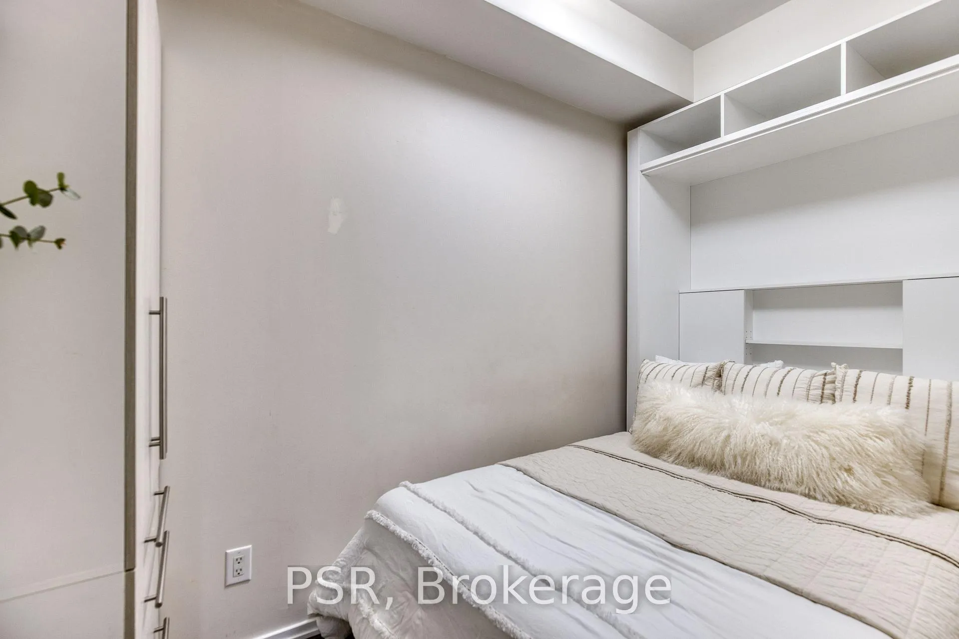 Photo 17 of Unit 321, 783 Bathurst Street, Toronto, University — HOMEH