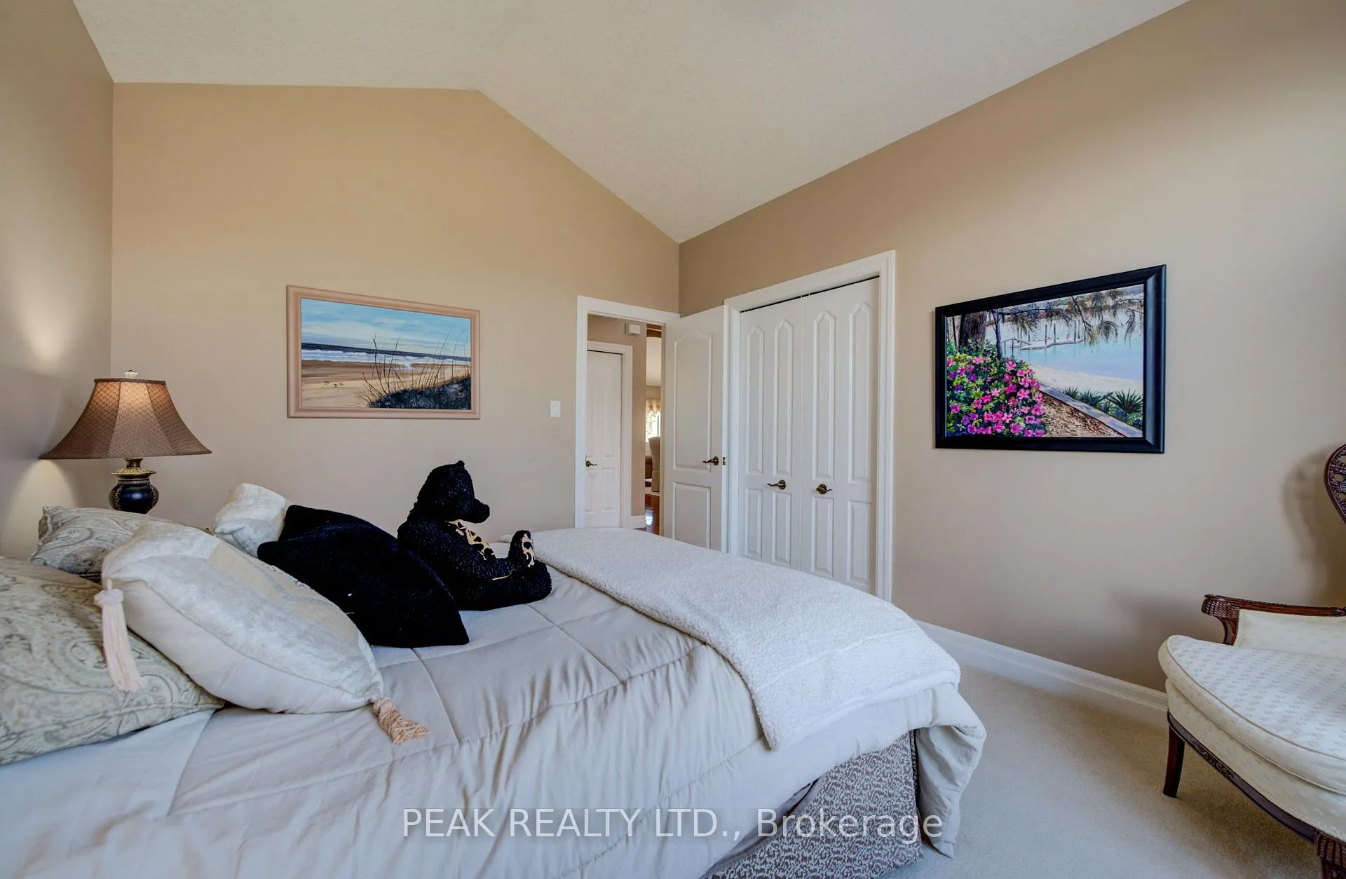 Photo 30 of 140 Devonshire Drive, Wilmot — HOMEH