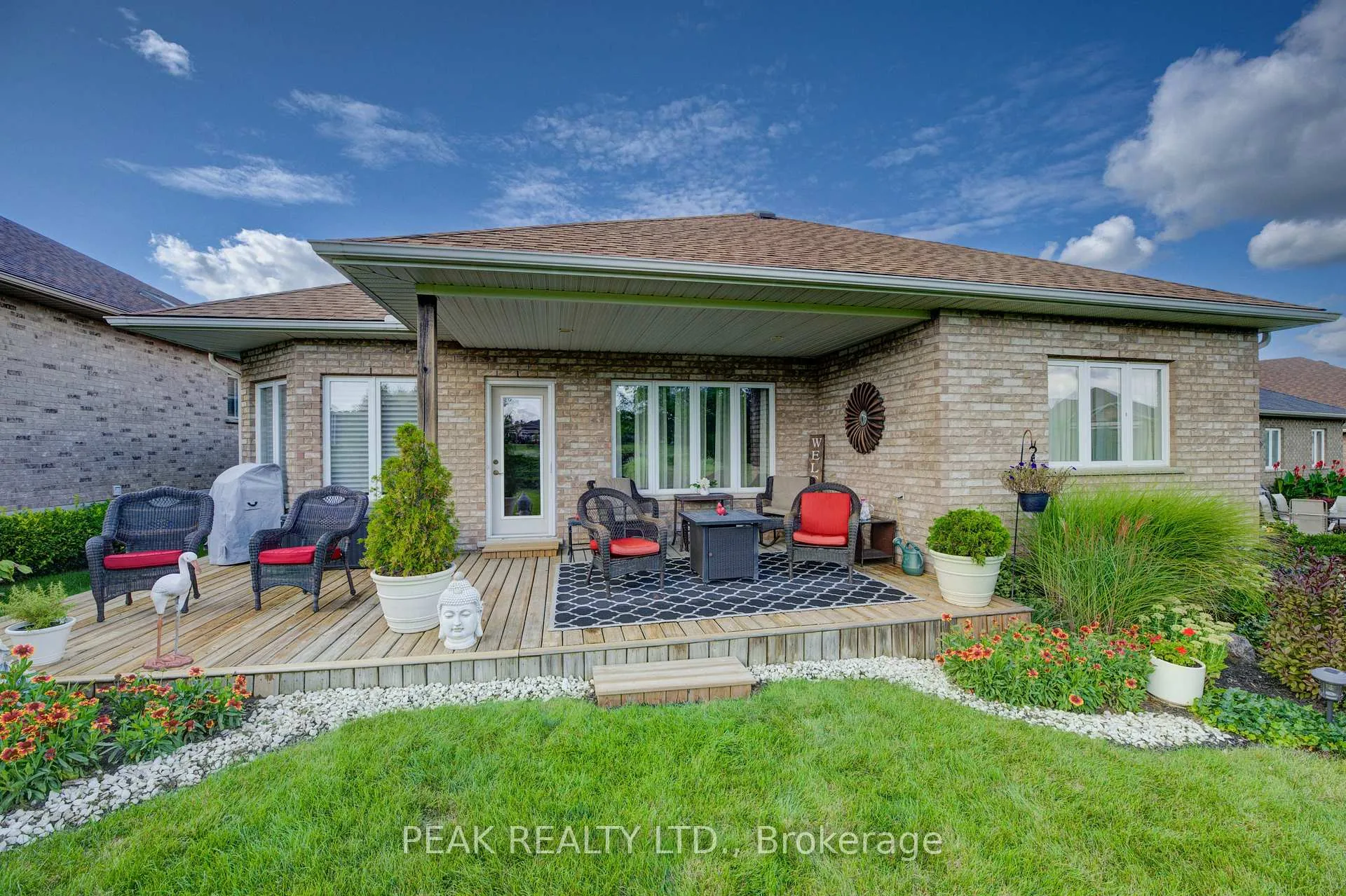 Photo 37 of 140 Devonshire Drive, Wilmot — HOMEH
