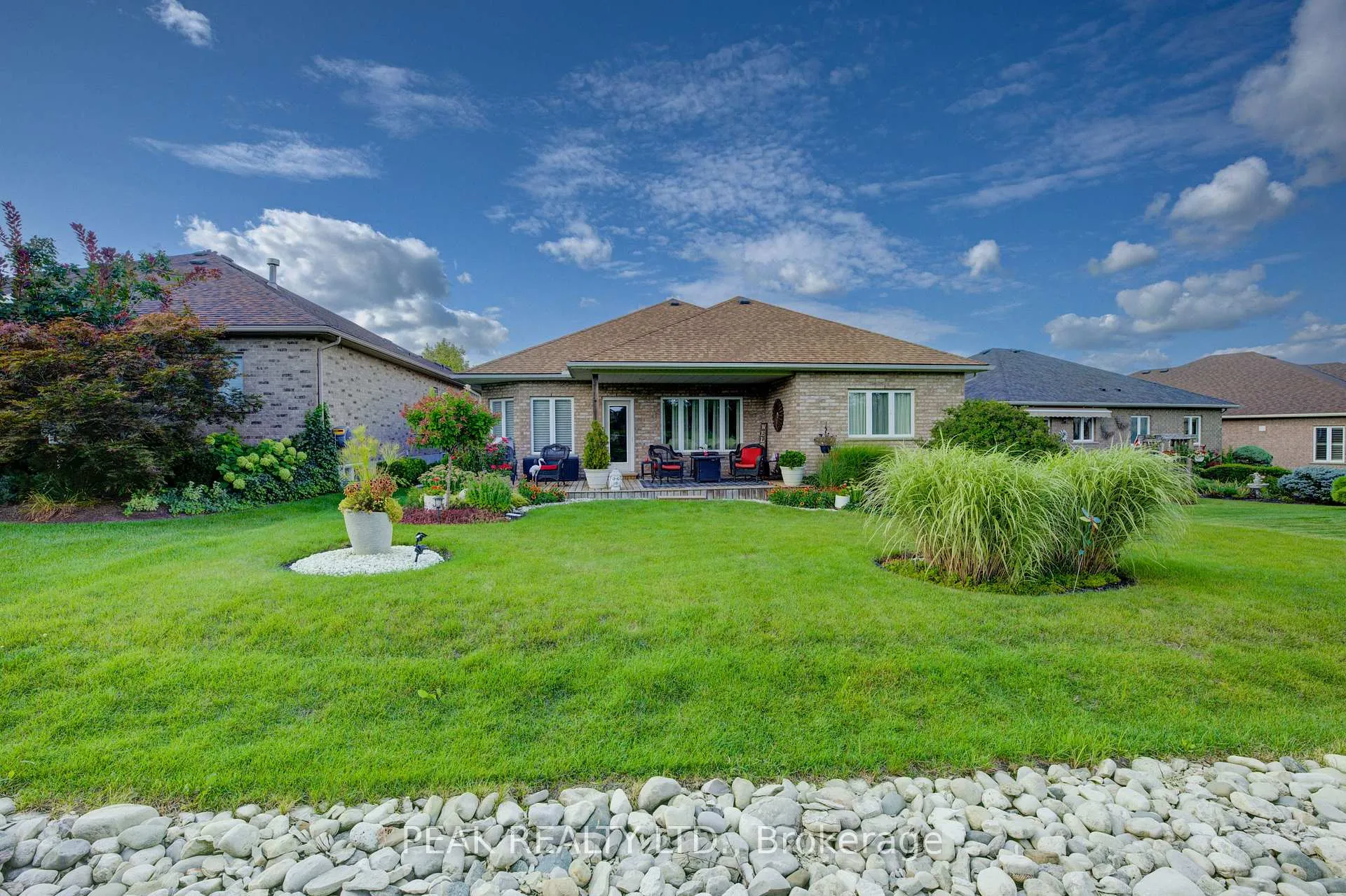 Photo 38 of 140 Devonshire Drive, Wilmot — HOMEH
