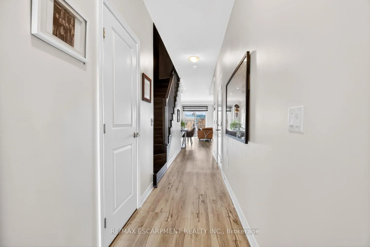 Photo 4 of Unit 12, 27 Rachel Drive, Hamilton, Winona Park — HOMEH